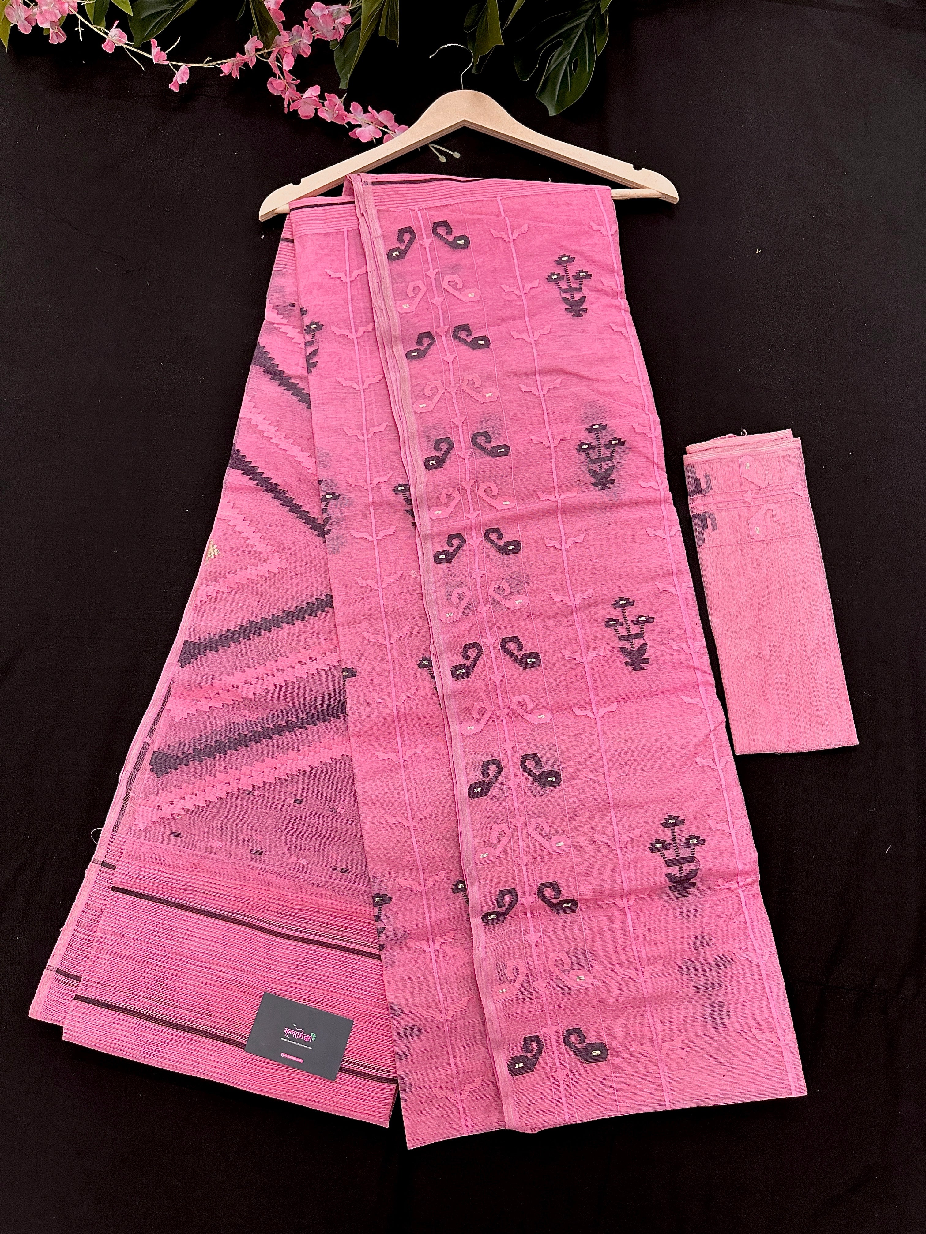 Pink Jamdani Saree With Blouse Piece