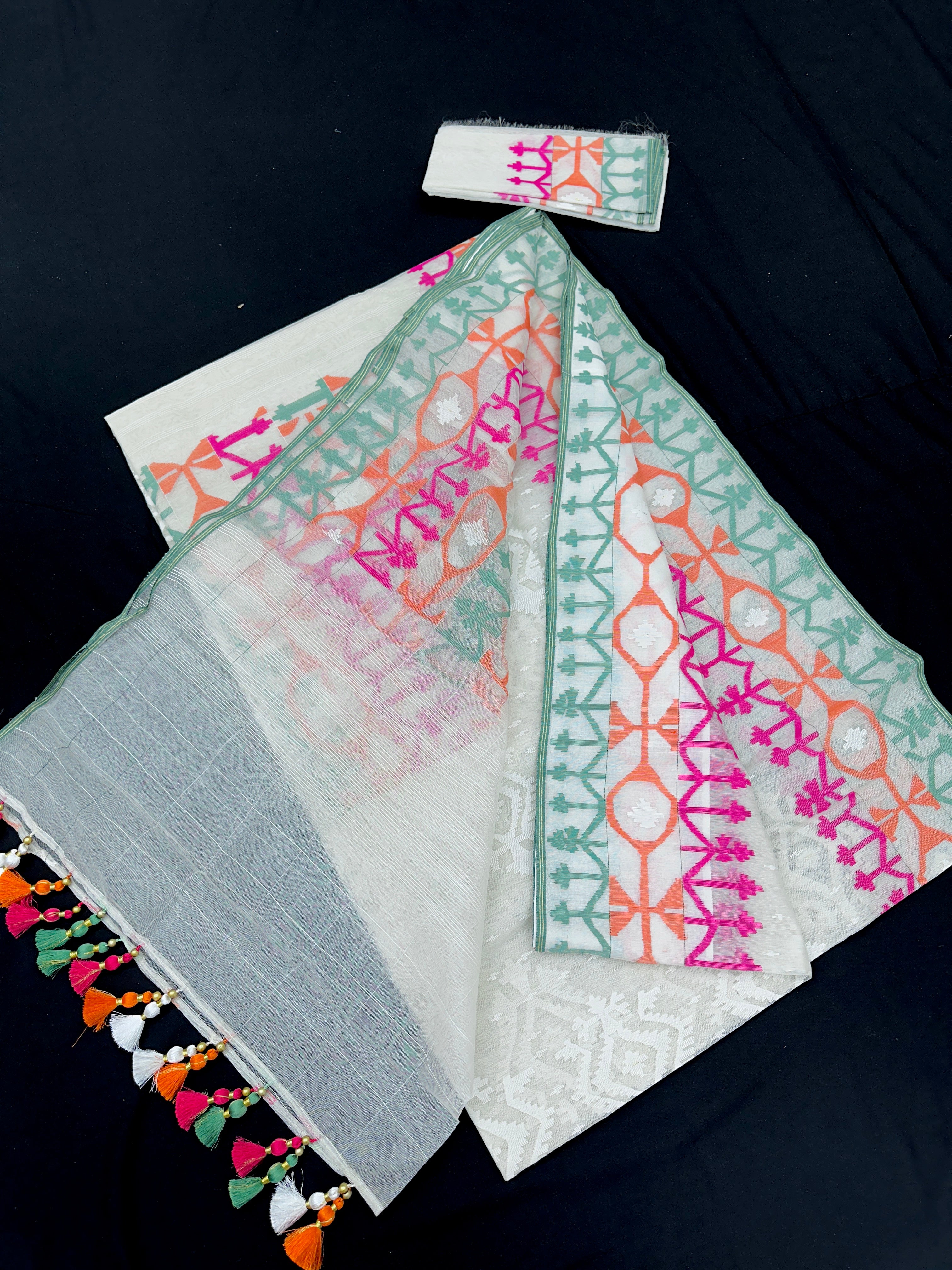 WHITE MULTI