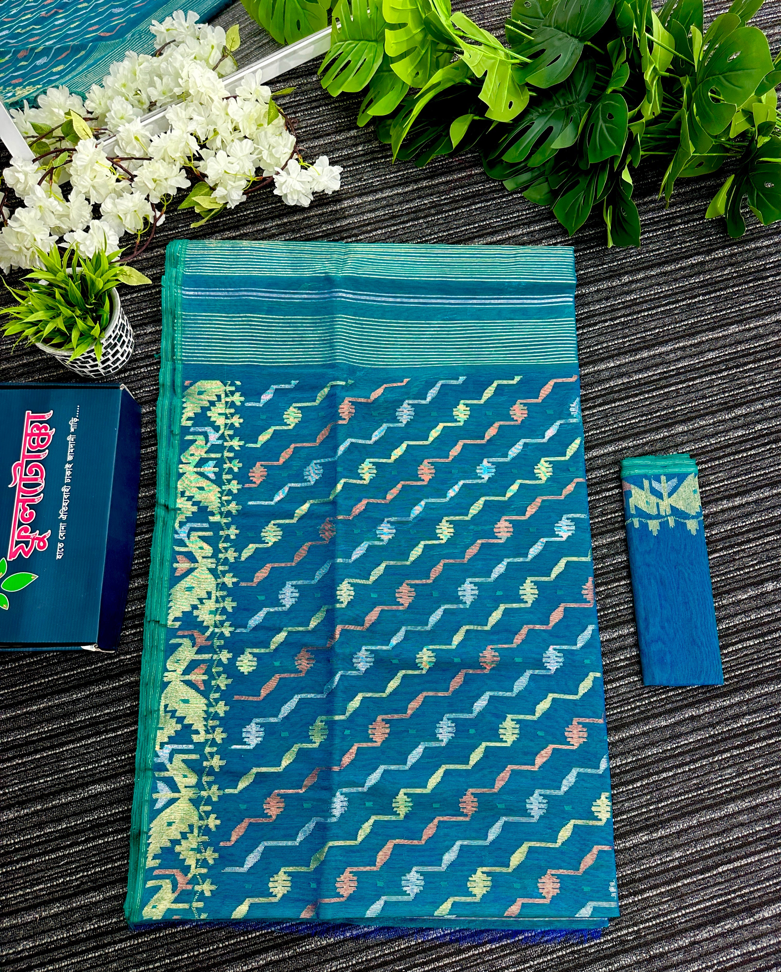 Sea green dual toned halfsilk jamdani with golden silver & copper jori work