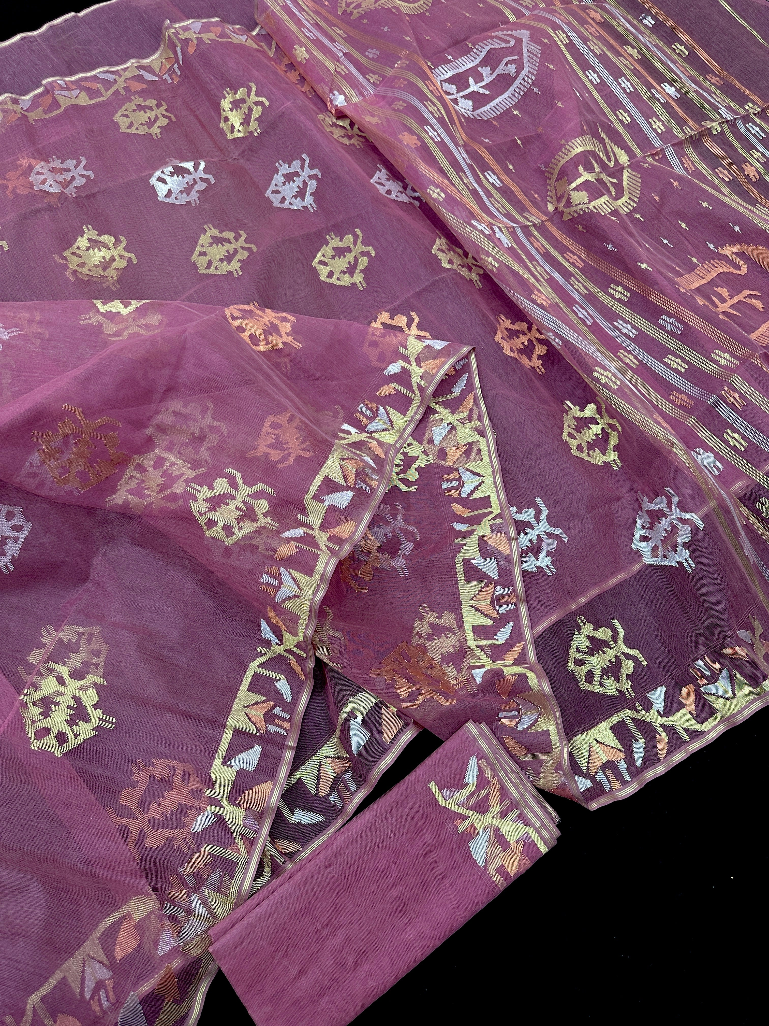 Handloom jamdani saree