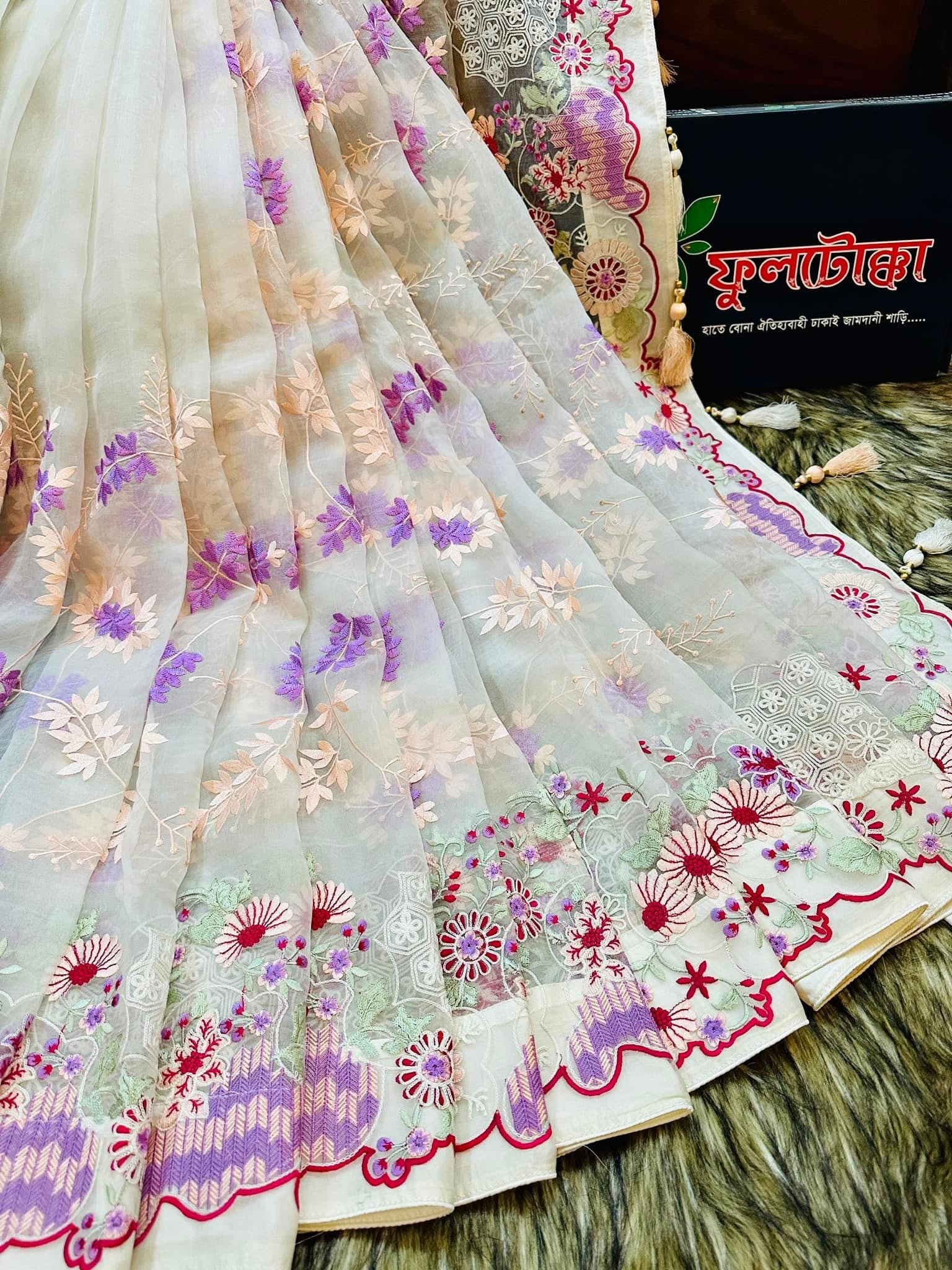 Exclusive White Muslin Saree