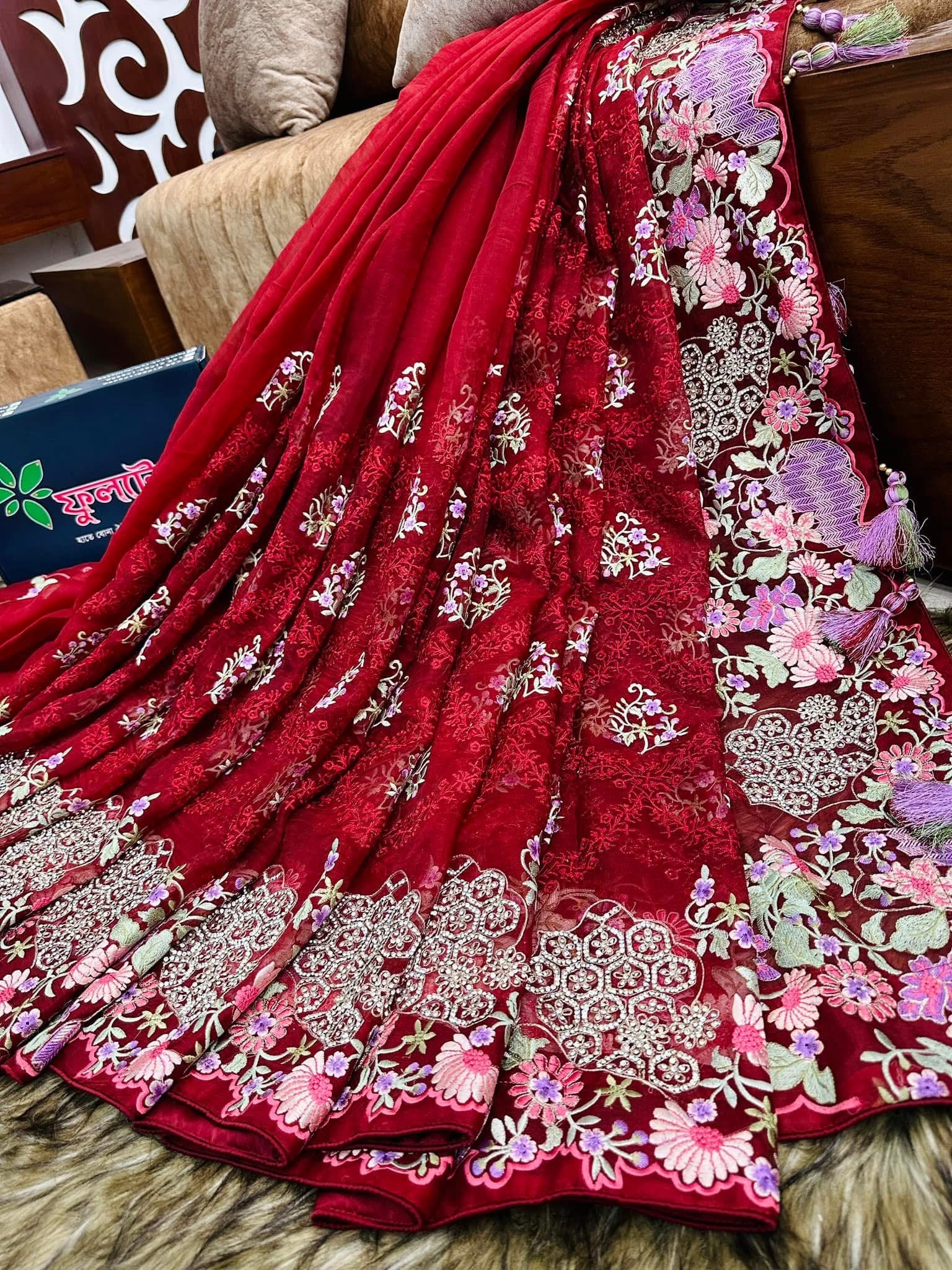 Maroon Muslin Saree