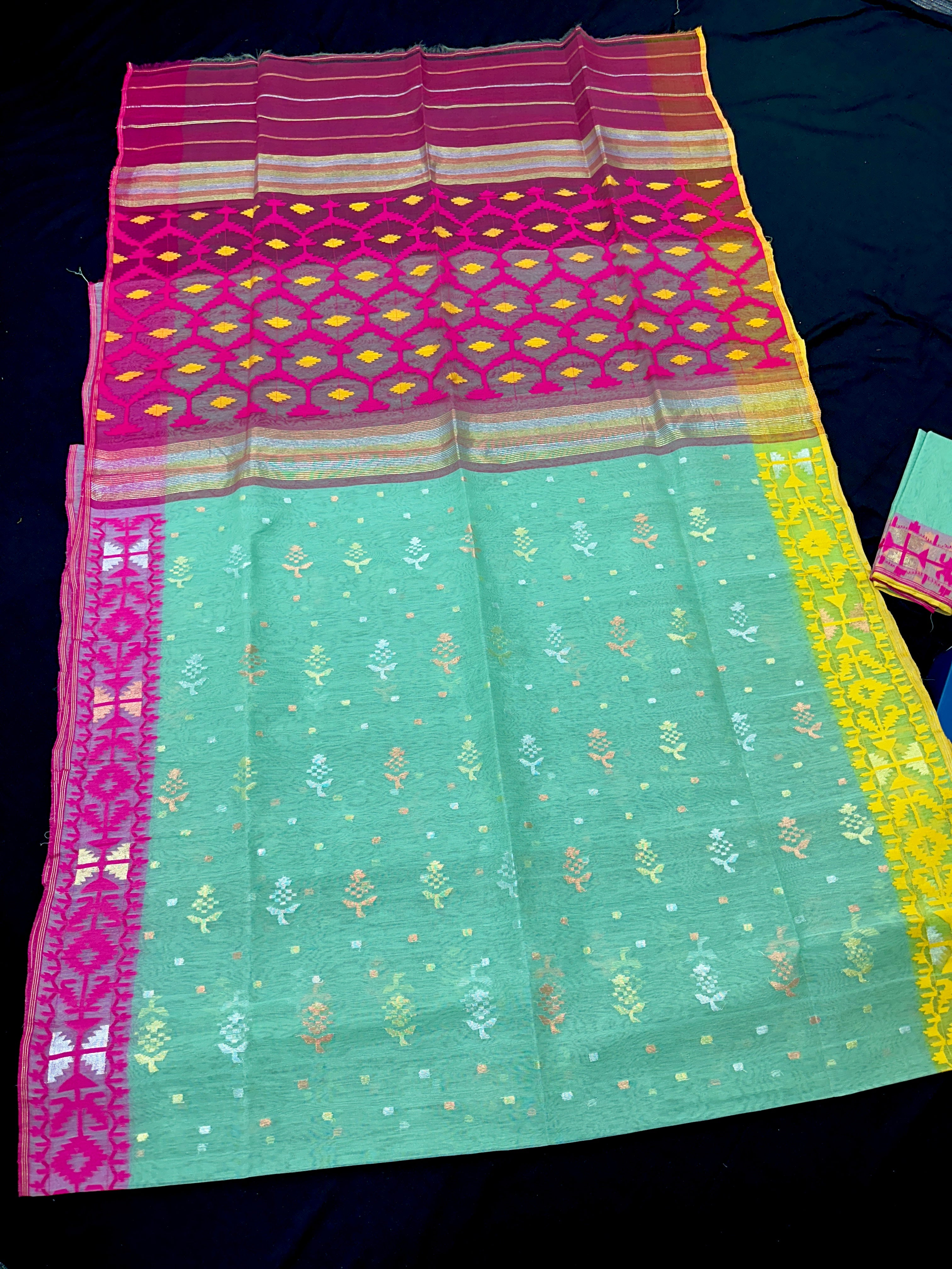 Mint Handloom Original Dhakai Jamdani with Blouse