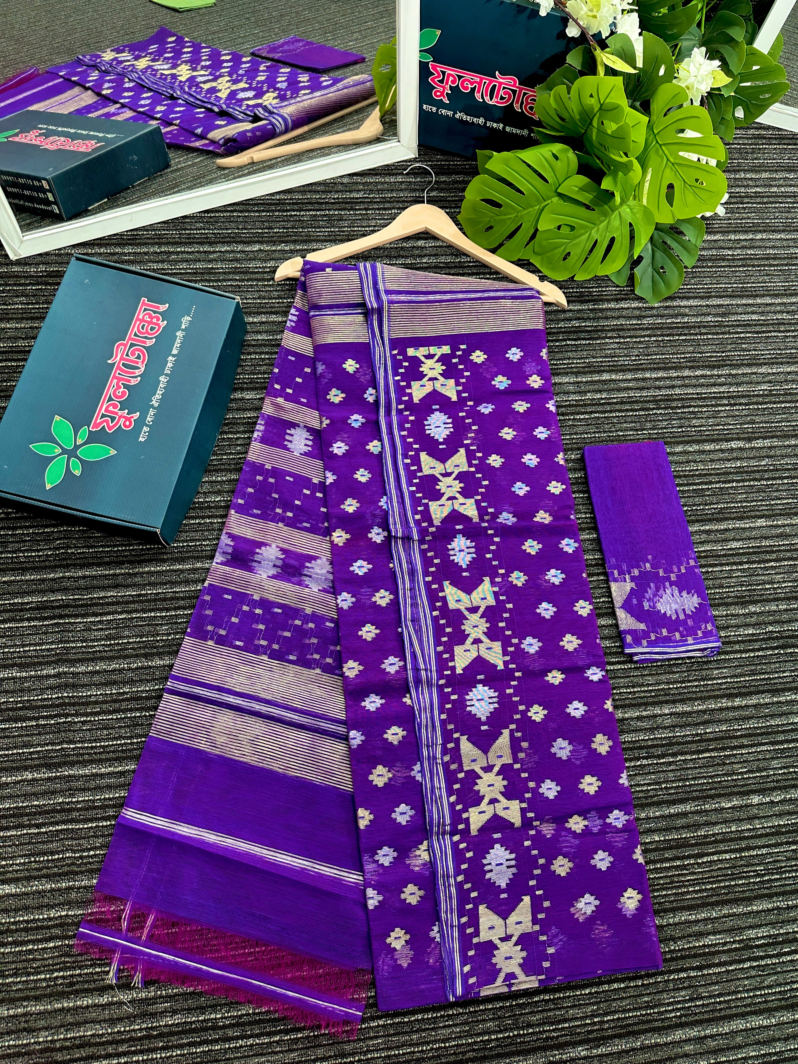 Purple dual toned jamdani saree with golden silver & copper jori work