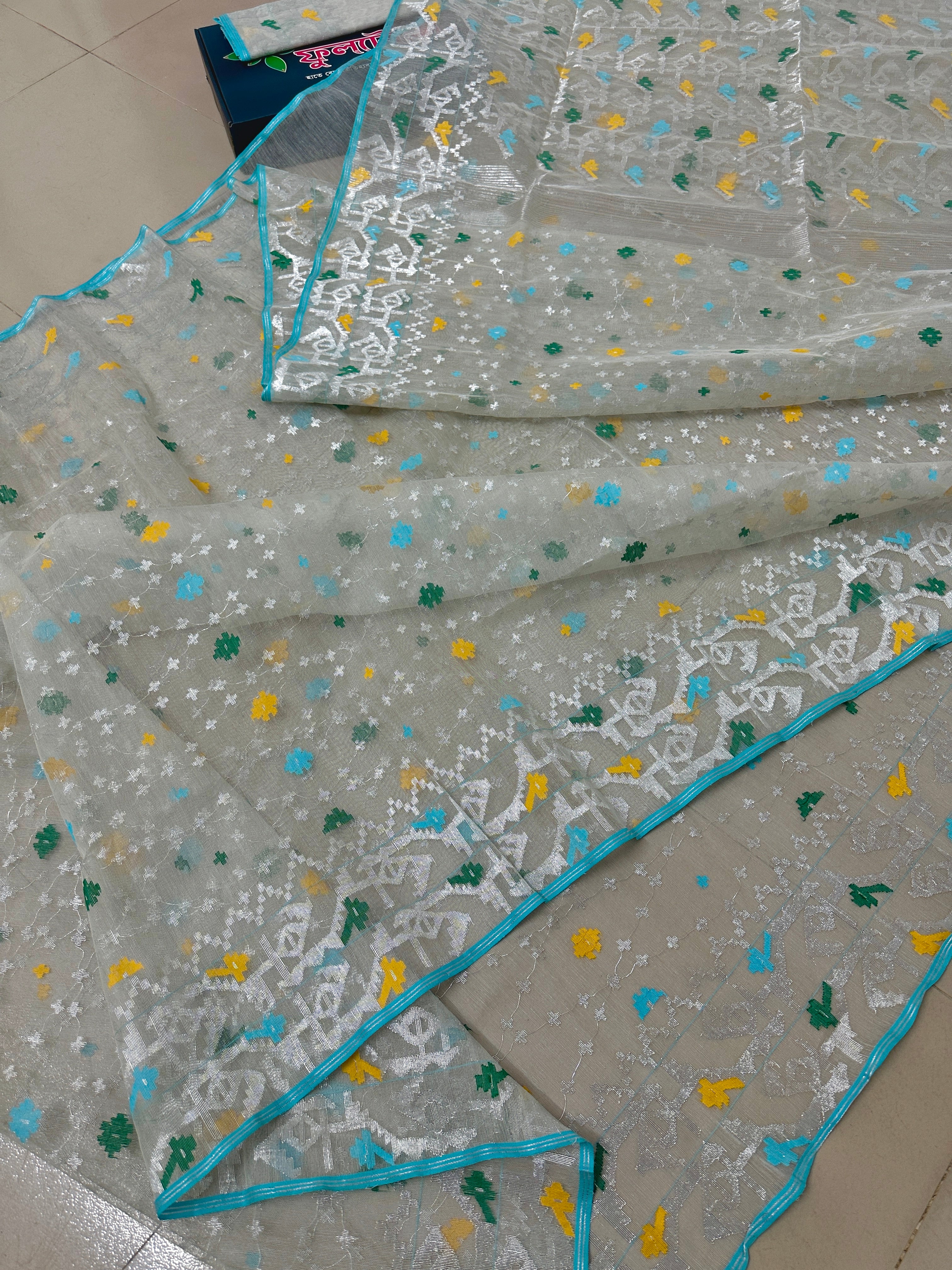 SILVERY WHITE JAMDANI