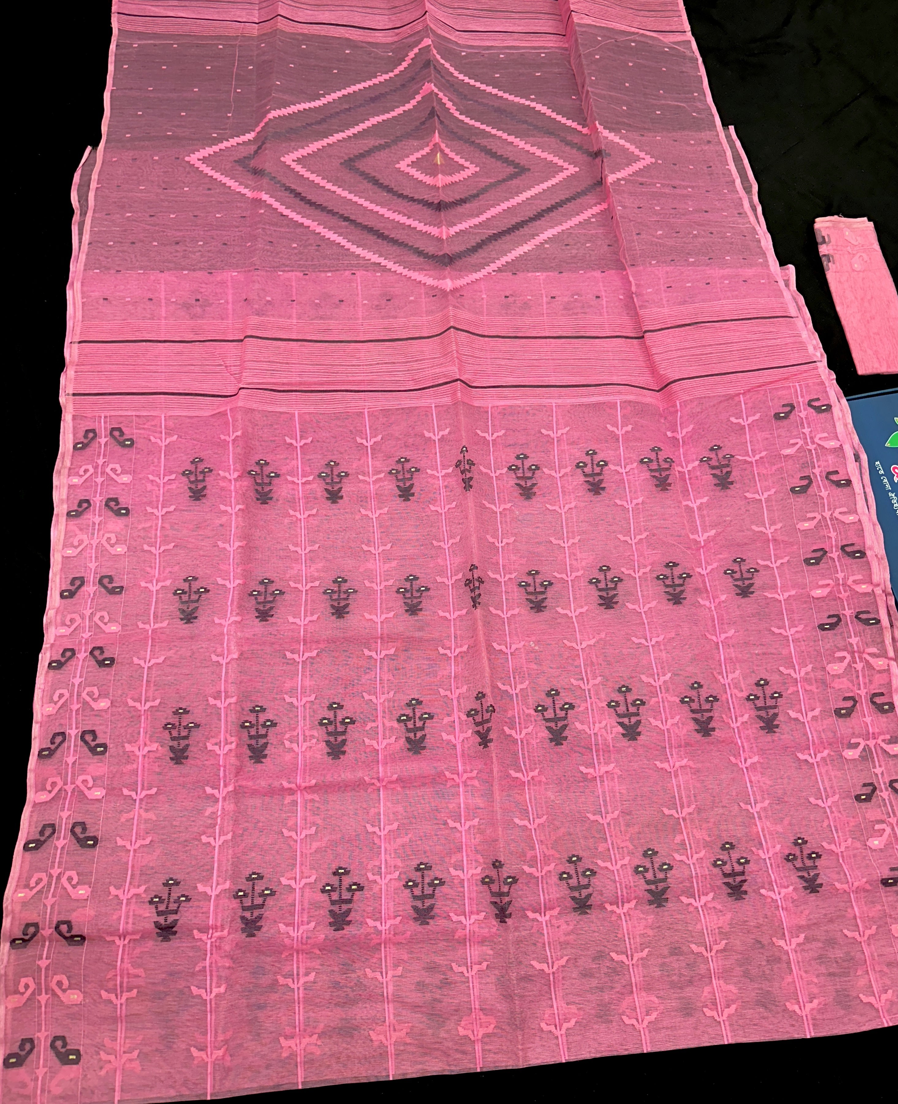 Pink Jamdani Saree With Blouse Piece