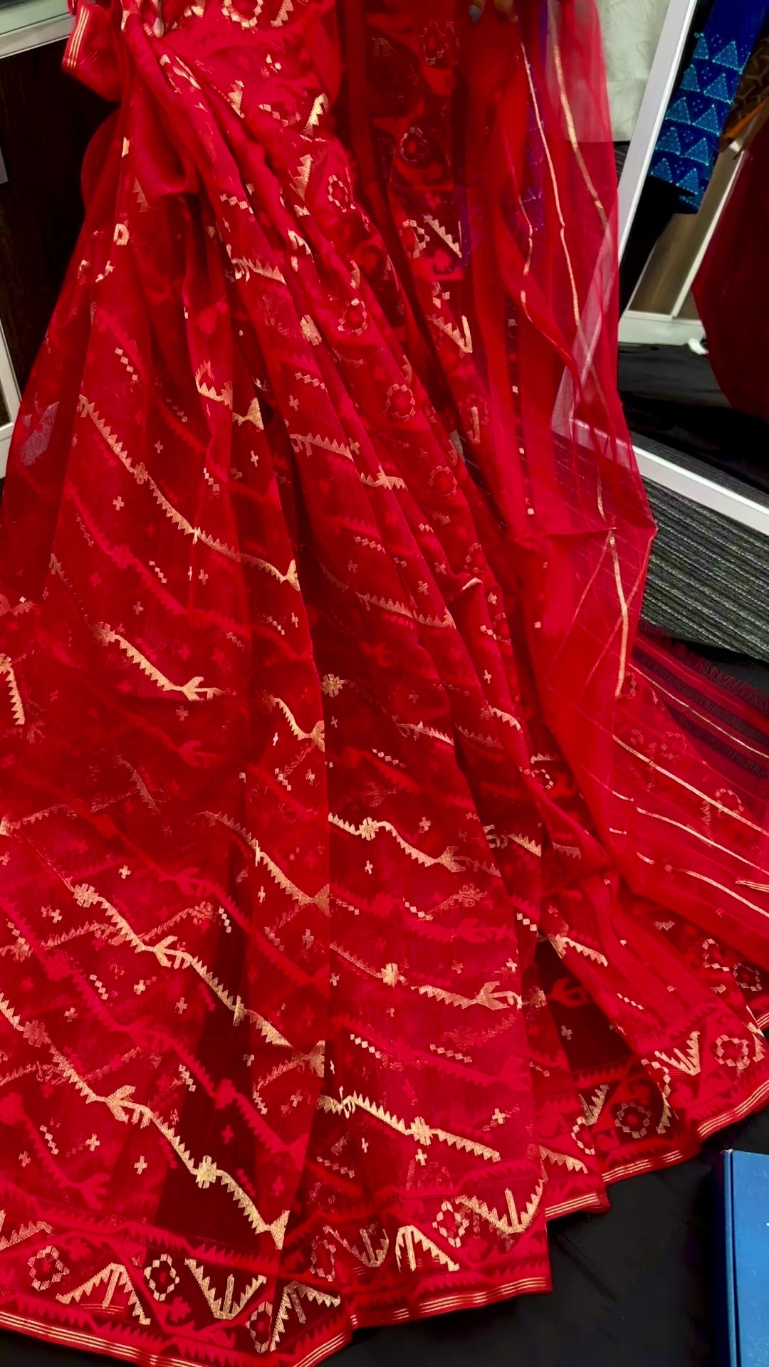 Red bridal exclusive jamdani saree with golden jori work and red threads work
