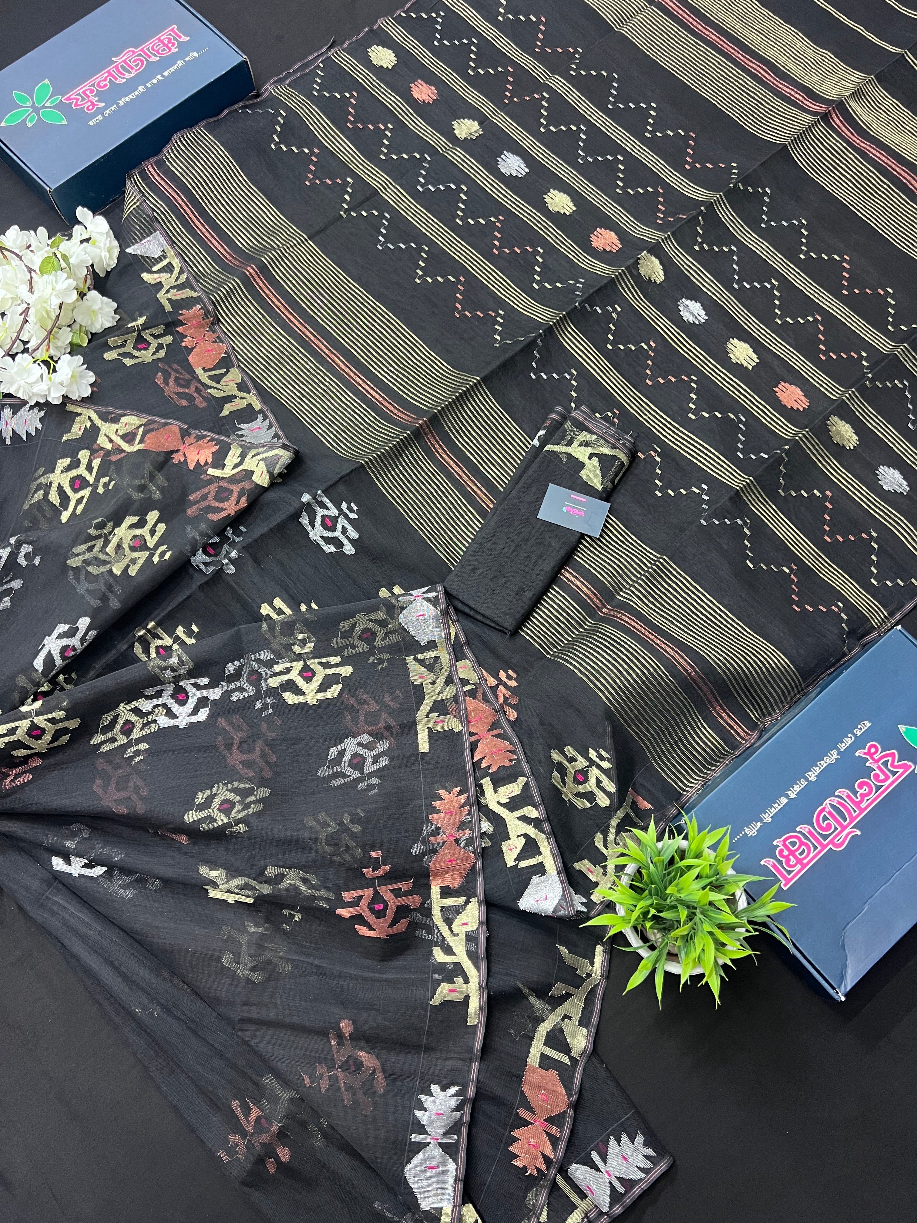 Black colour handloom halfsilk original dhakai jamdani saree with golden silver & copper jori work