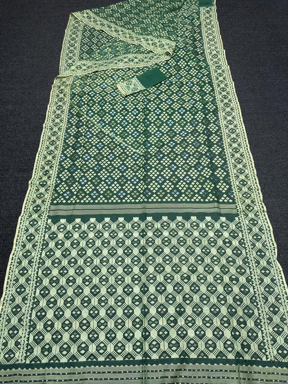 GREEN EXCLUSIVE