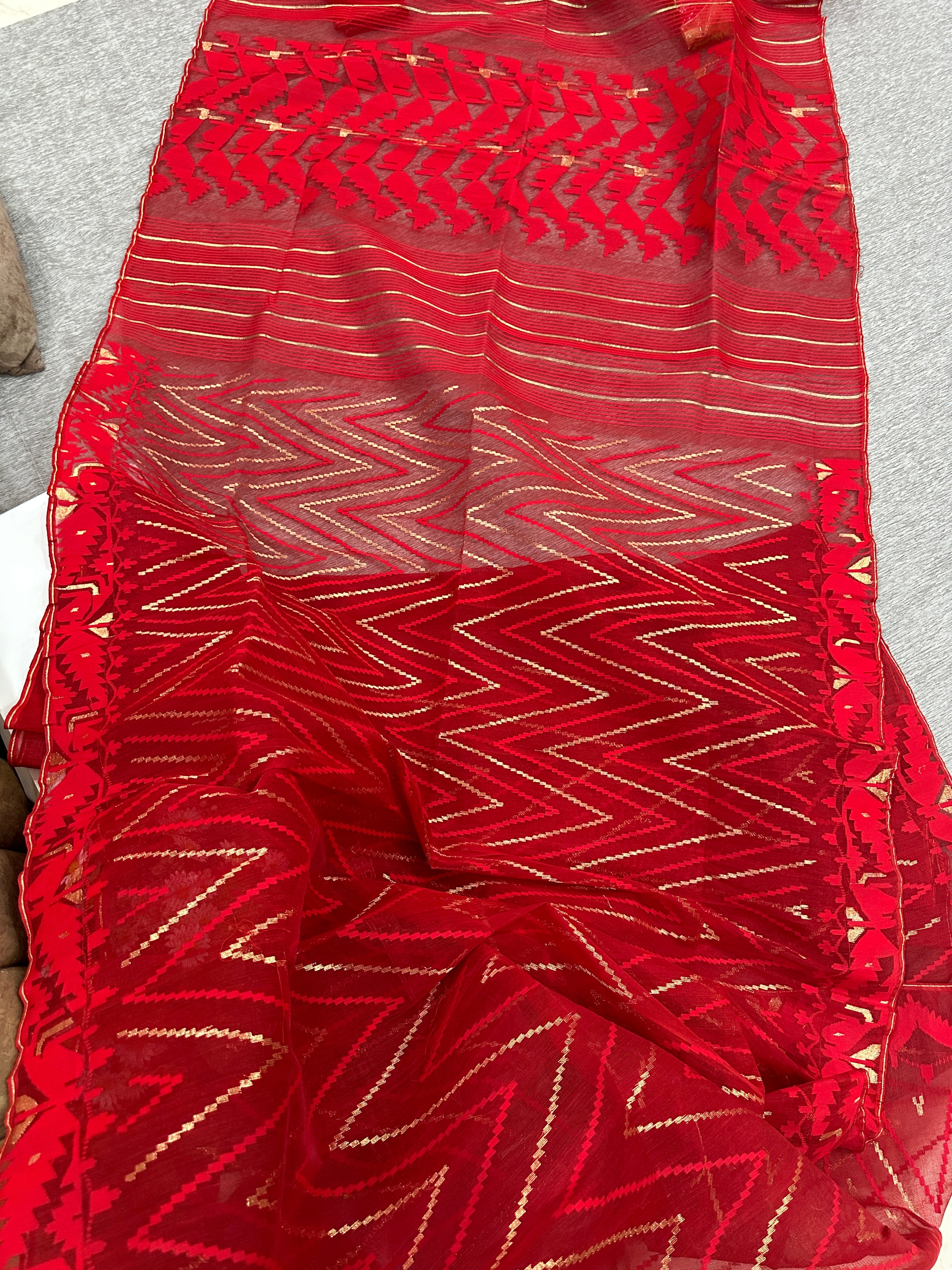 Red budget range halfsilk handloom jamdani saree with blouse piece