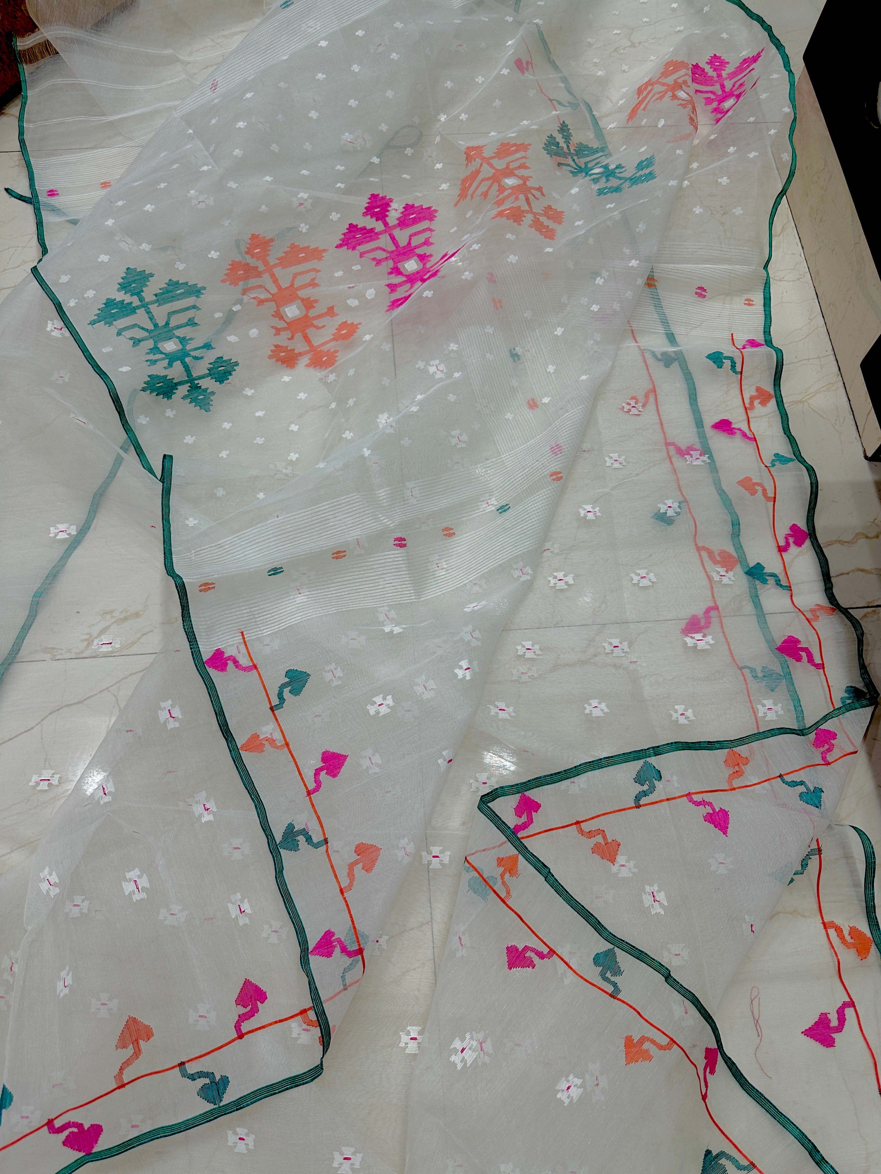 White jamdani
