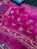 MAGENTA WITH GOLDEN