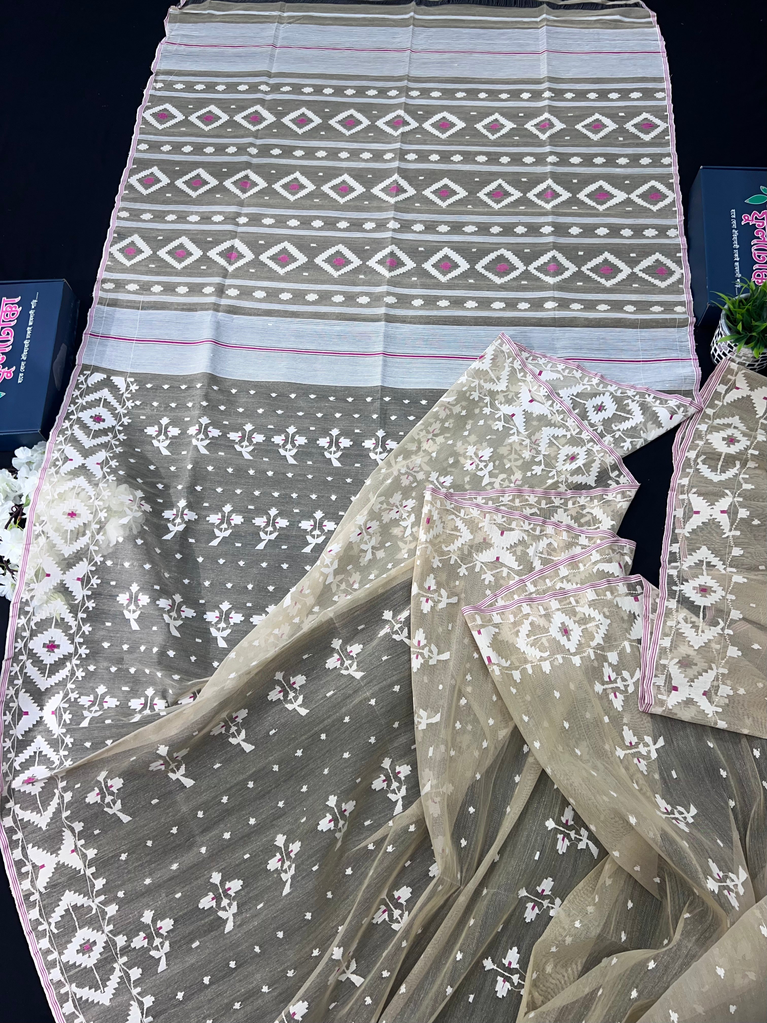 Original Handloom Dhakai Jamdani