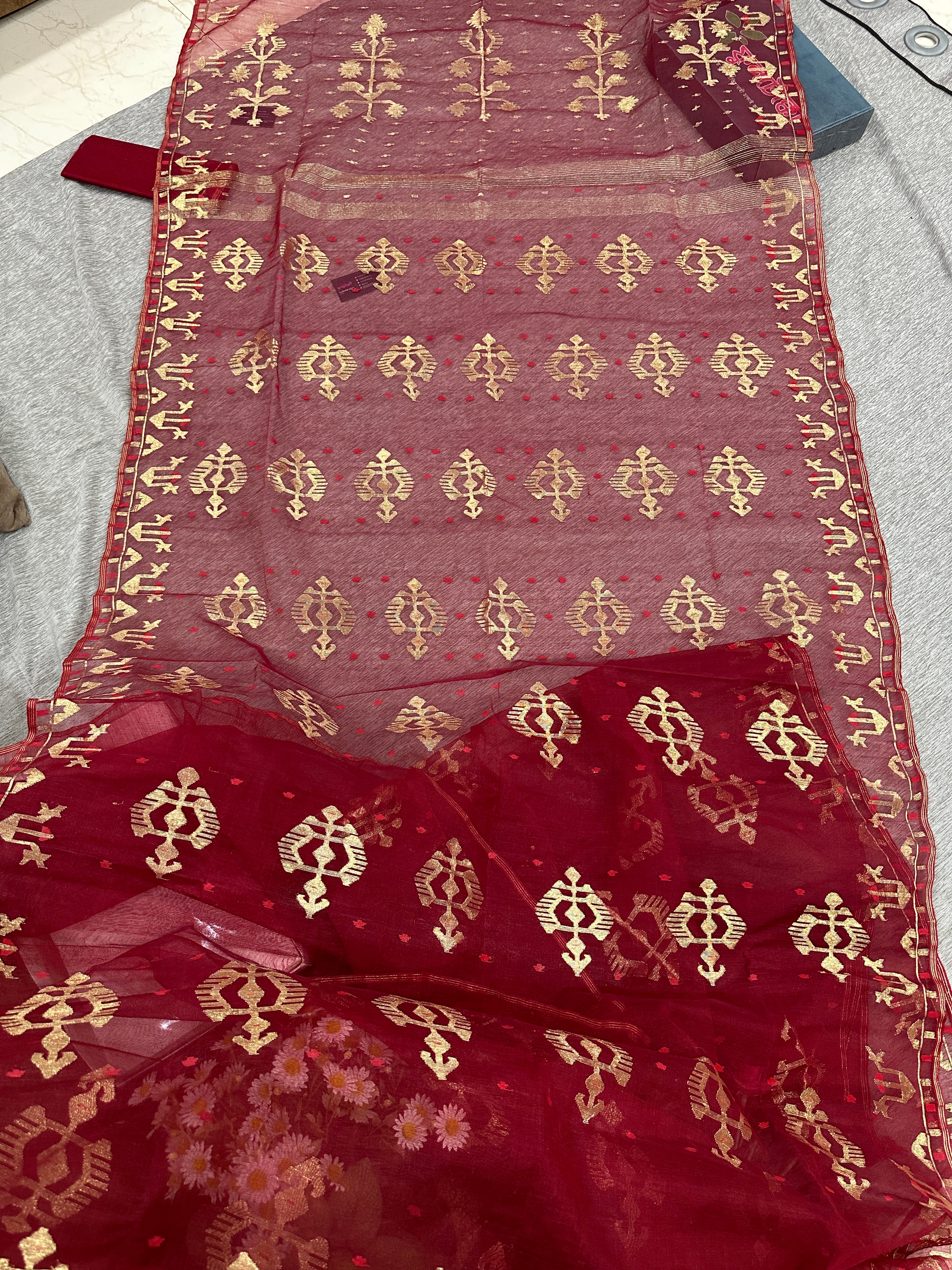 Maroon jamdani