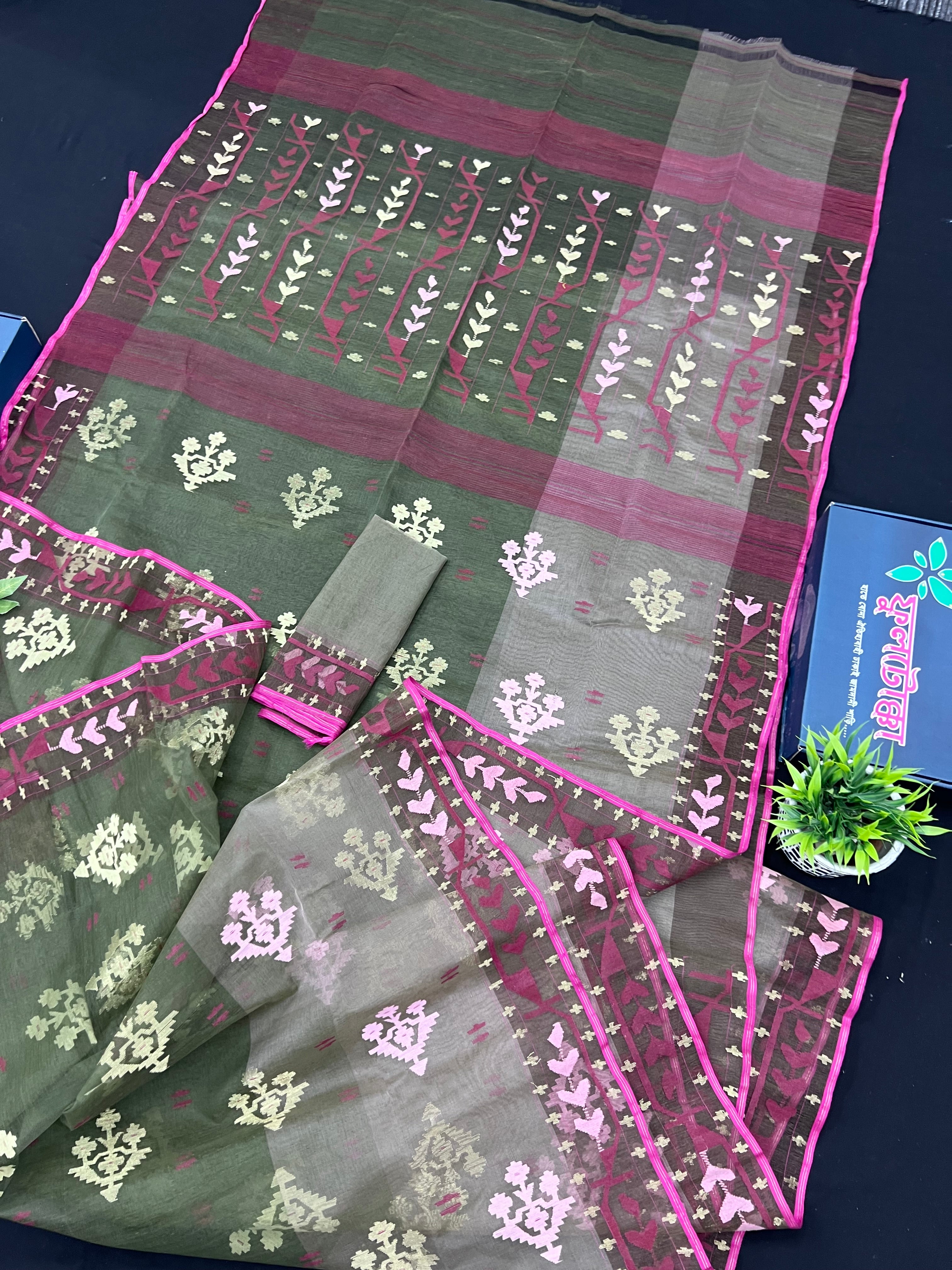 Dual Shaded Original Handloom Halfsilk Dhakai Jamdani Saree With Pink Olive Threads Work