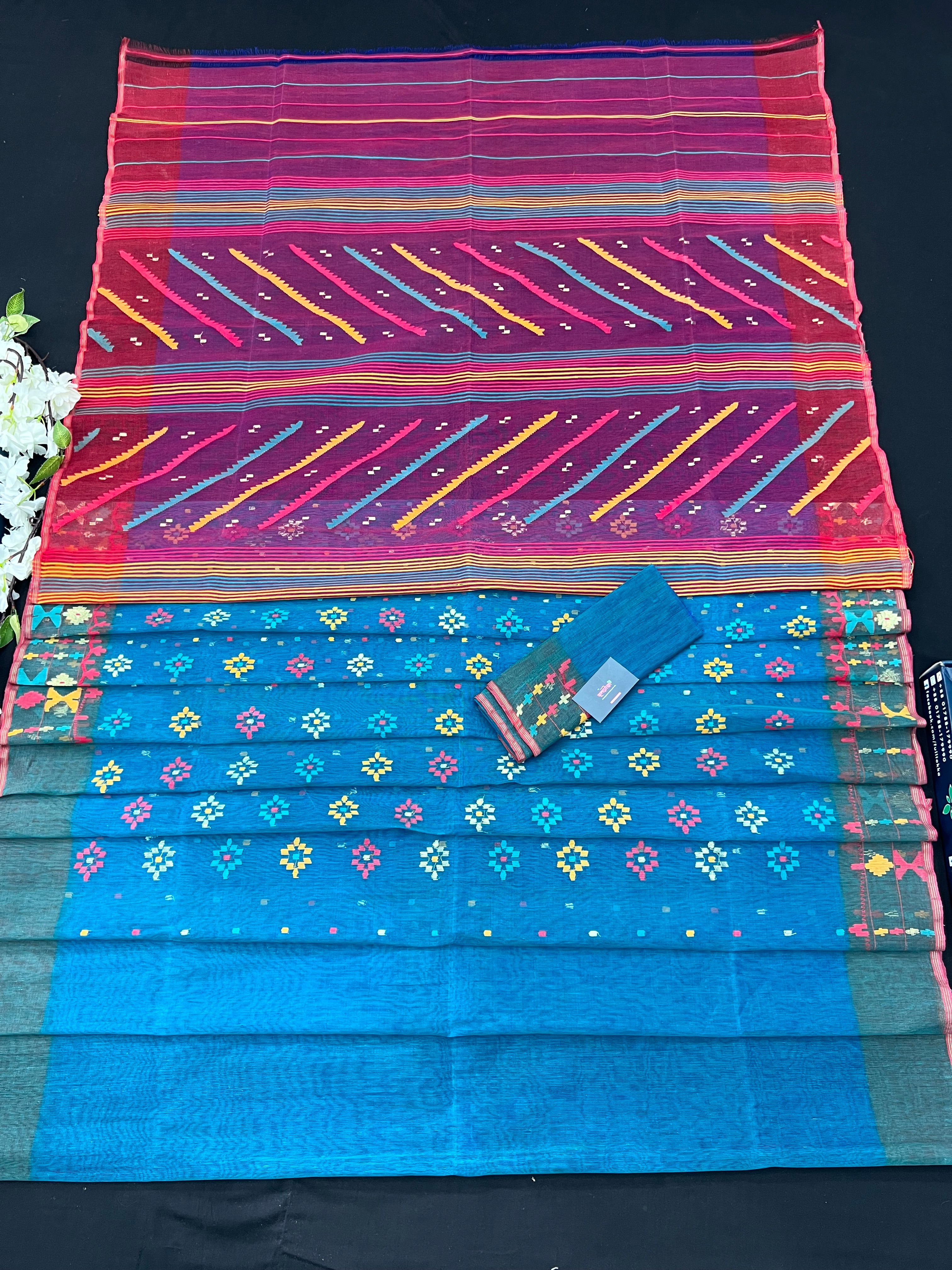 Ganga jamuna design handloom original dhakai jamdani saree with multiple threads work