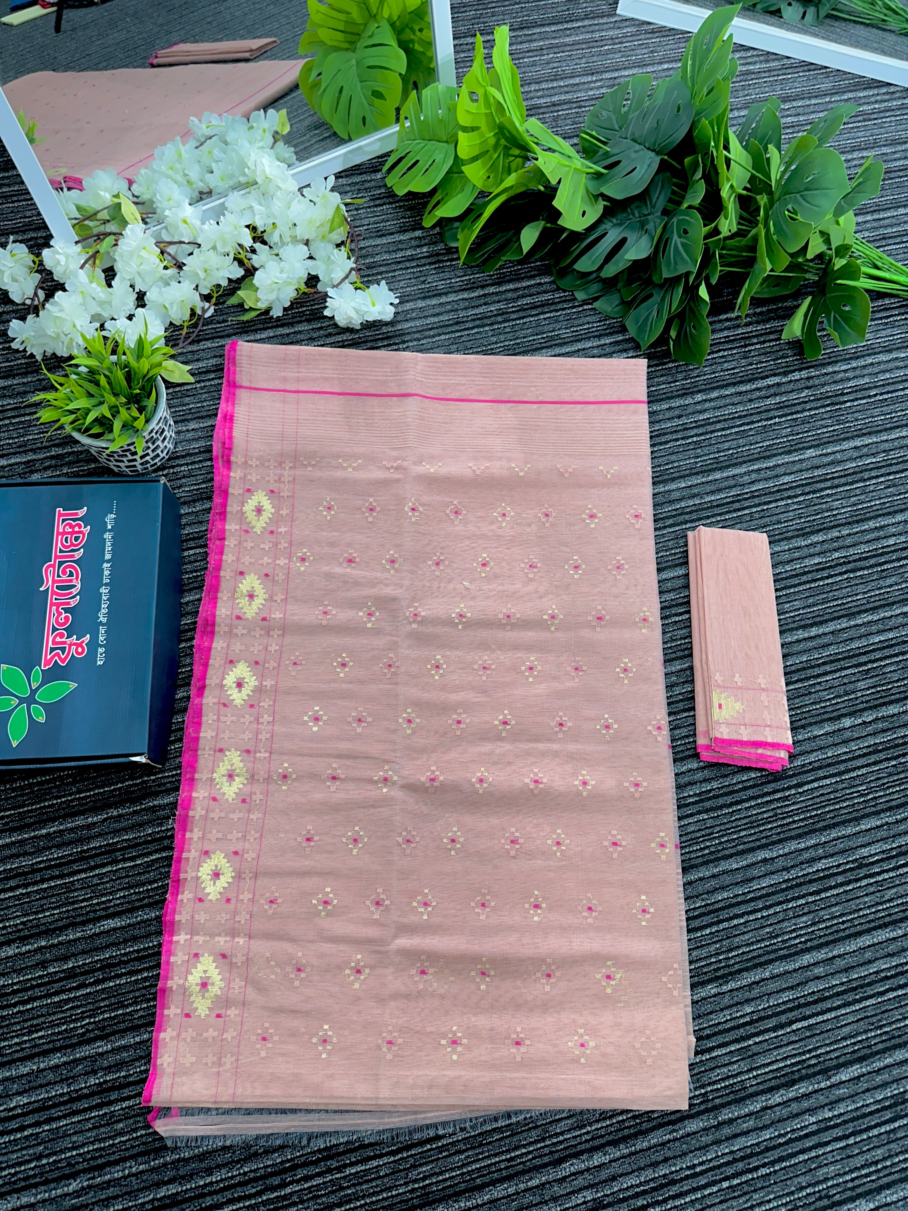 Soft pink halfsilk jamdani saree with golden jori work and pink meena work