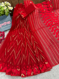 Red budget range halfsilk handloom jamdani saree with blouse piece