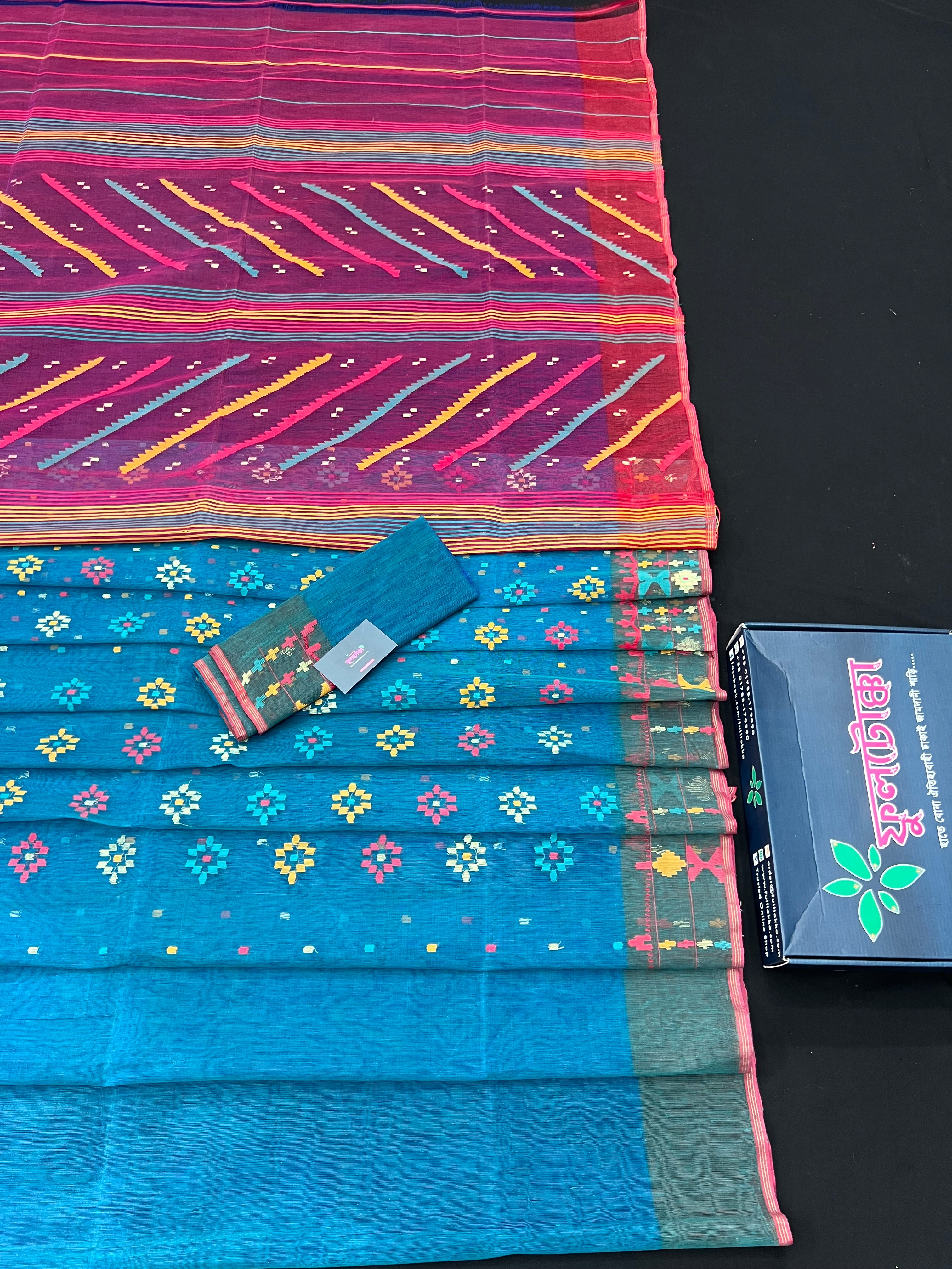 Ganga jamuna design handloom original dhakai jamdani saree with multiple threads work