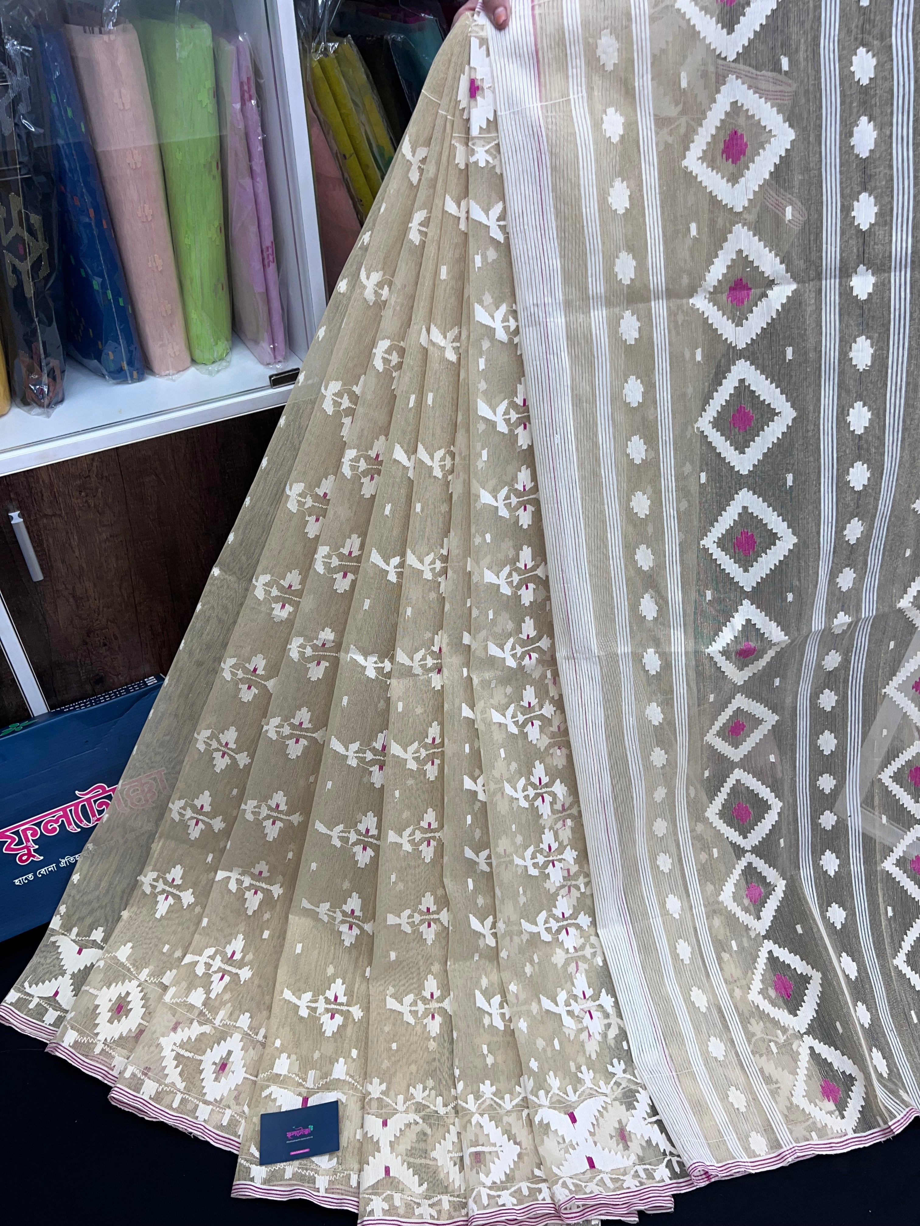 Creamy White Halfsilk Handloom Dhakai Jamdani Saree With White Thread Work & Pink Meena Work