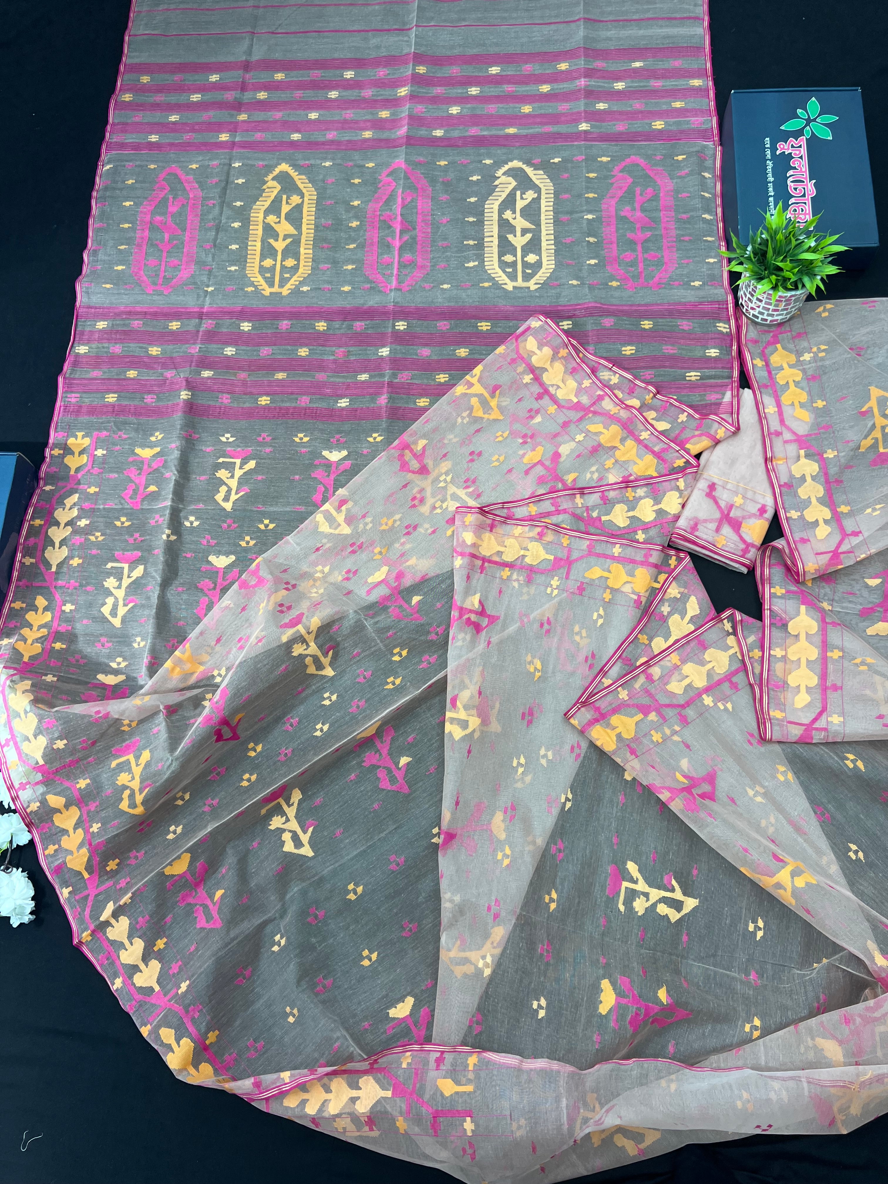 Original Handloom Dhakai Jamdani