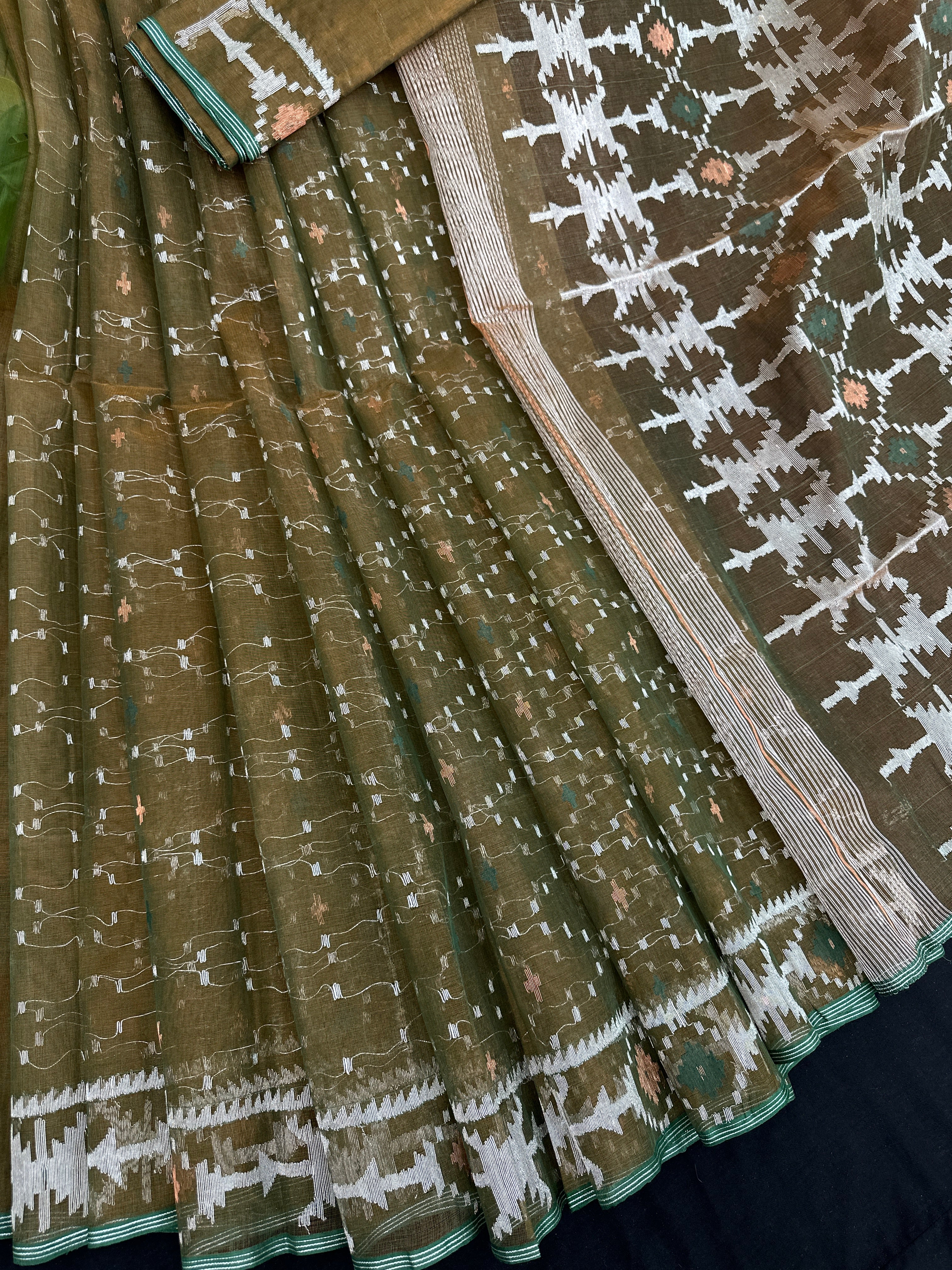 Mehendi jamdani