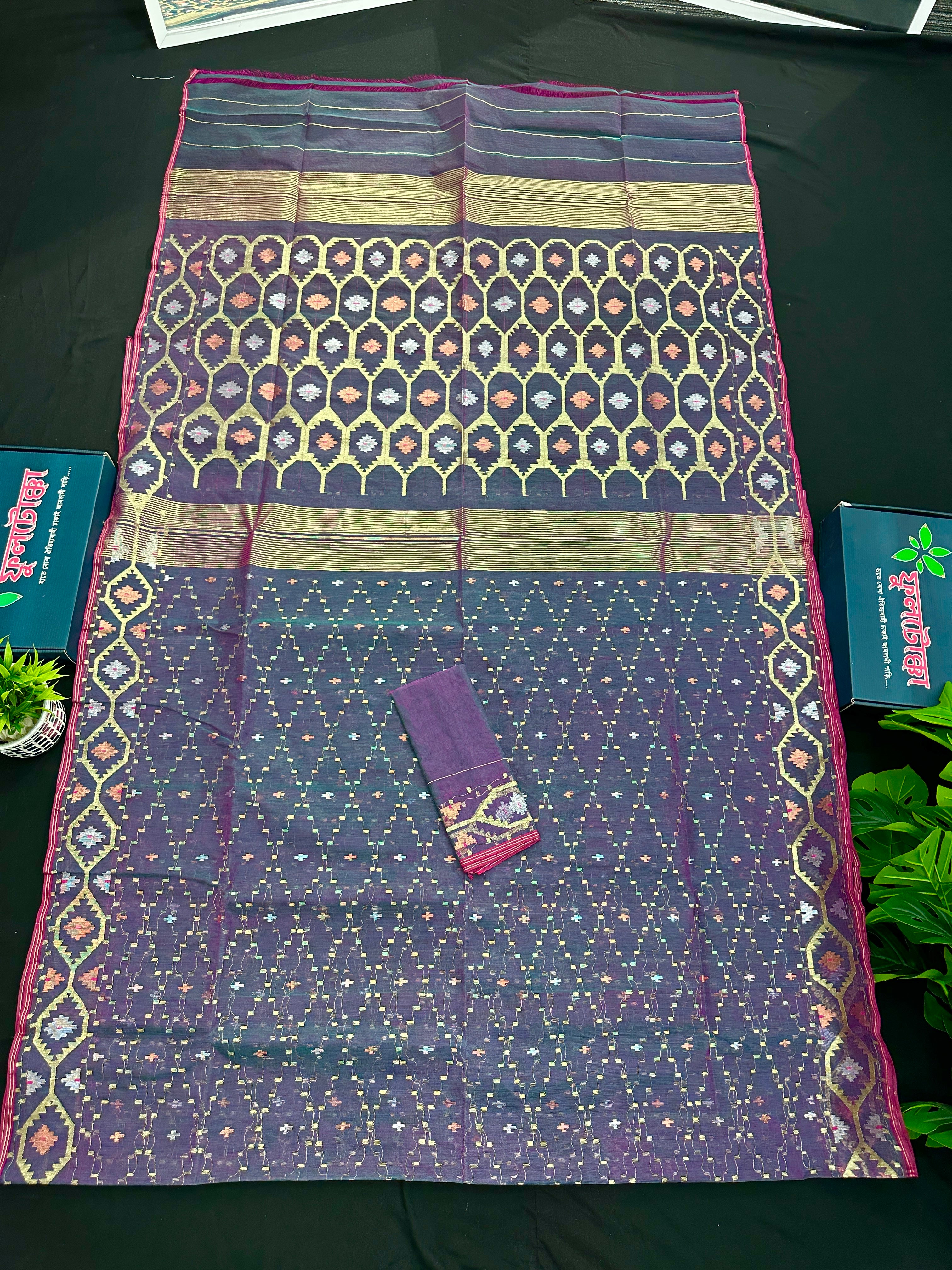 Purplish blue dual toned halfsilk jamdani saree with golden silver & copper jori work