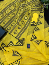 Yellow cotton jamdani sari with simple paar.