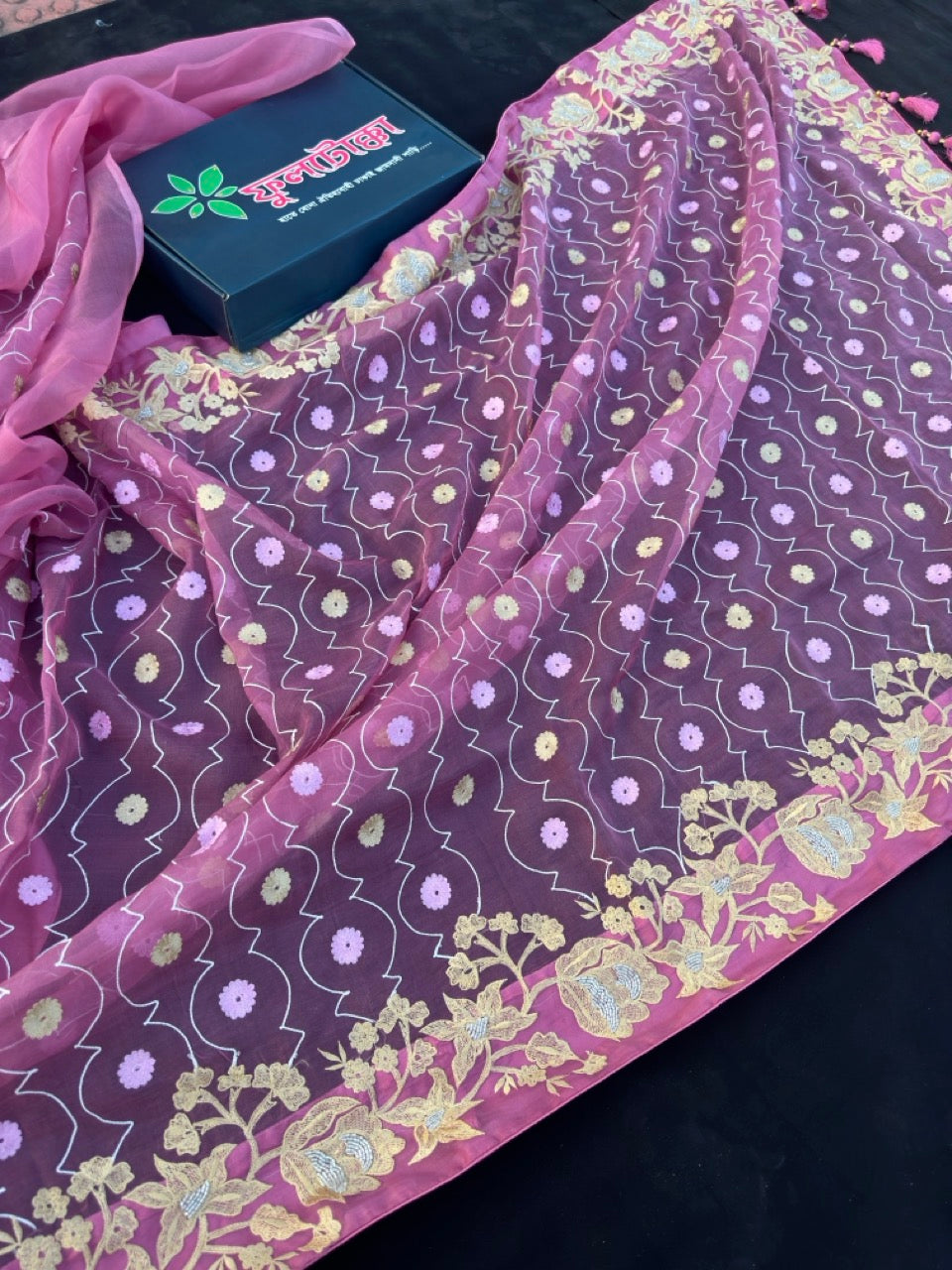 Pink Muslin Saree