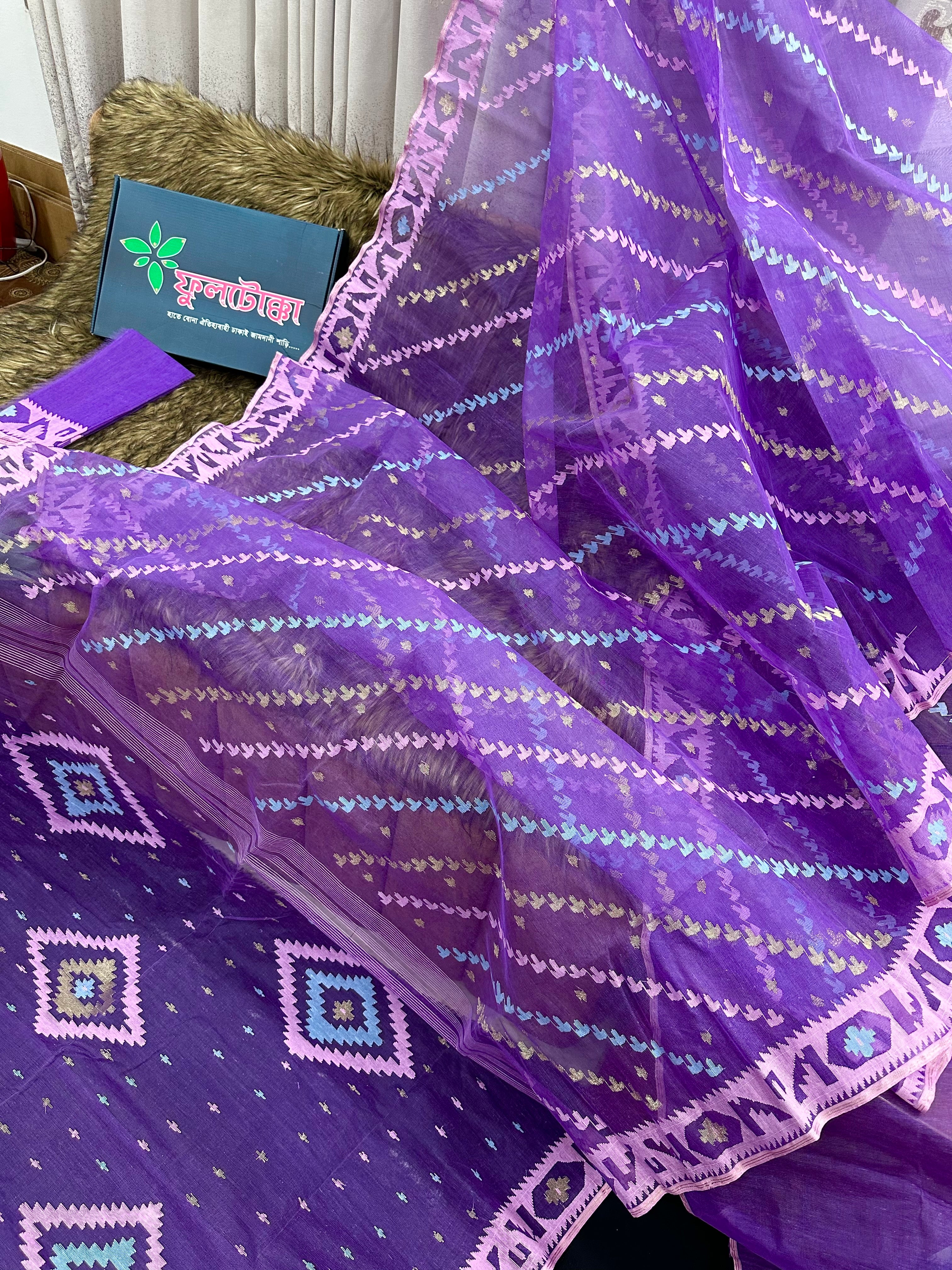 lavender Colour Handloom Jamdani Saree With Blouse Piece.