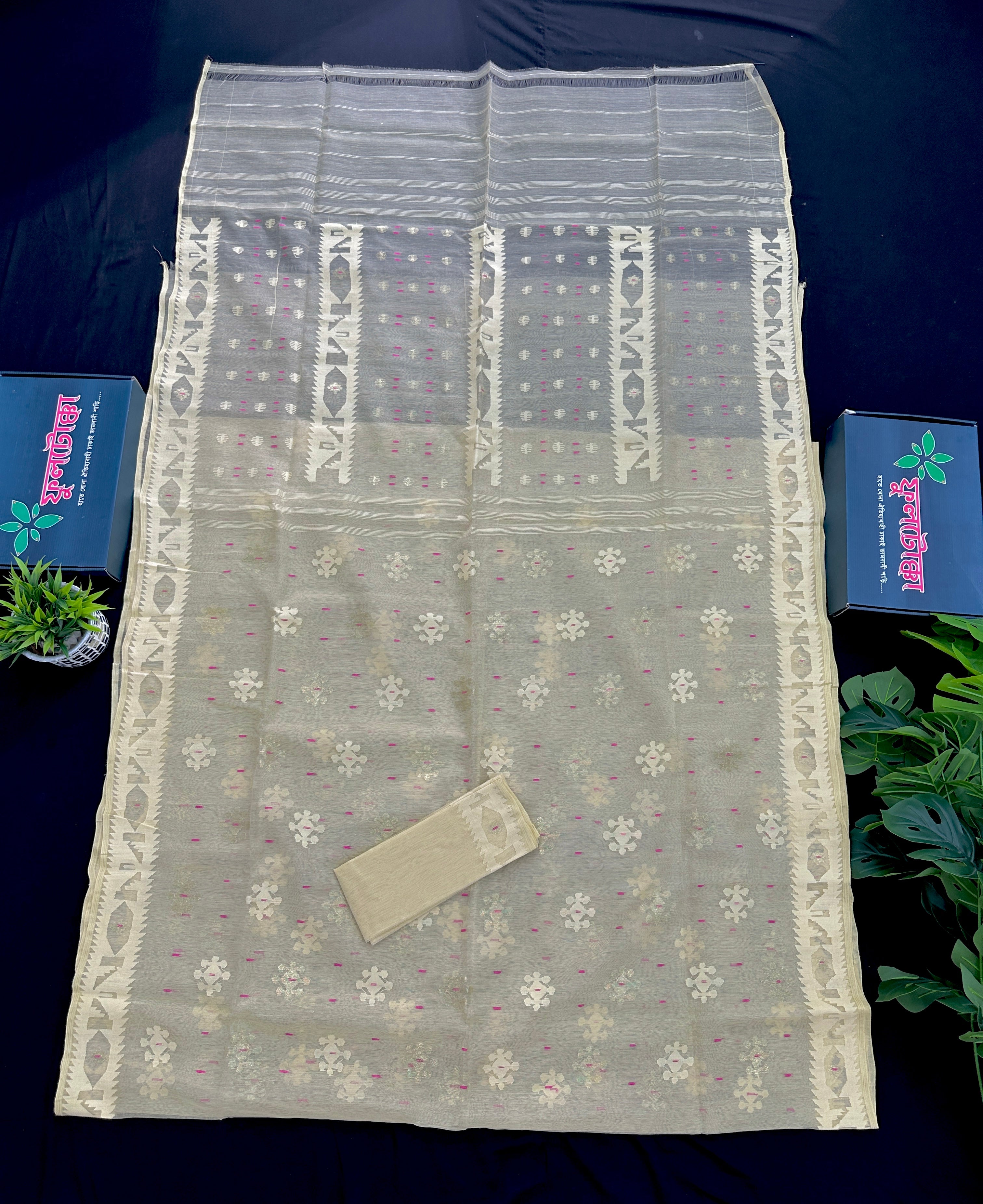 Off white halfsilk jamdani saree with off white threads work and pink meena work