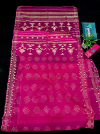 Magenta jamdani saree with golden jori work all over work and blouse piece