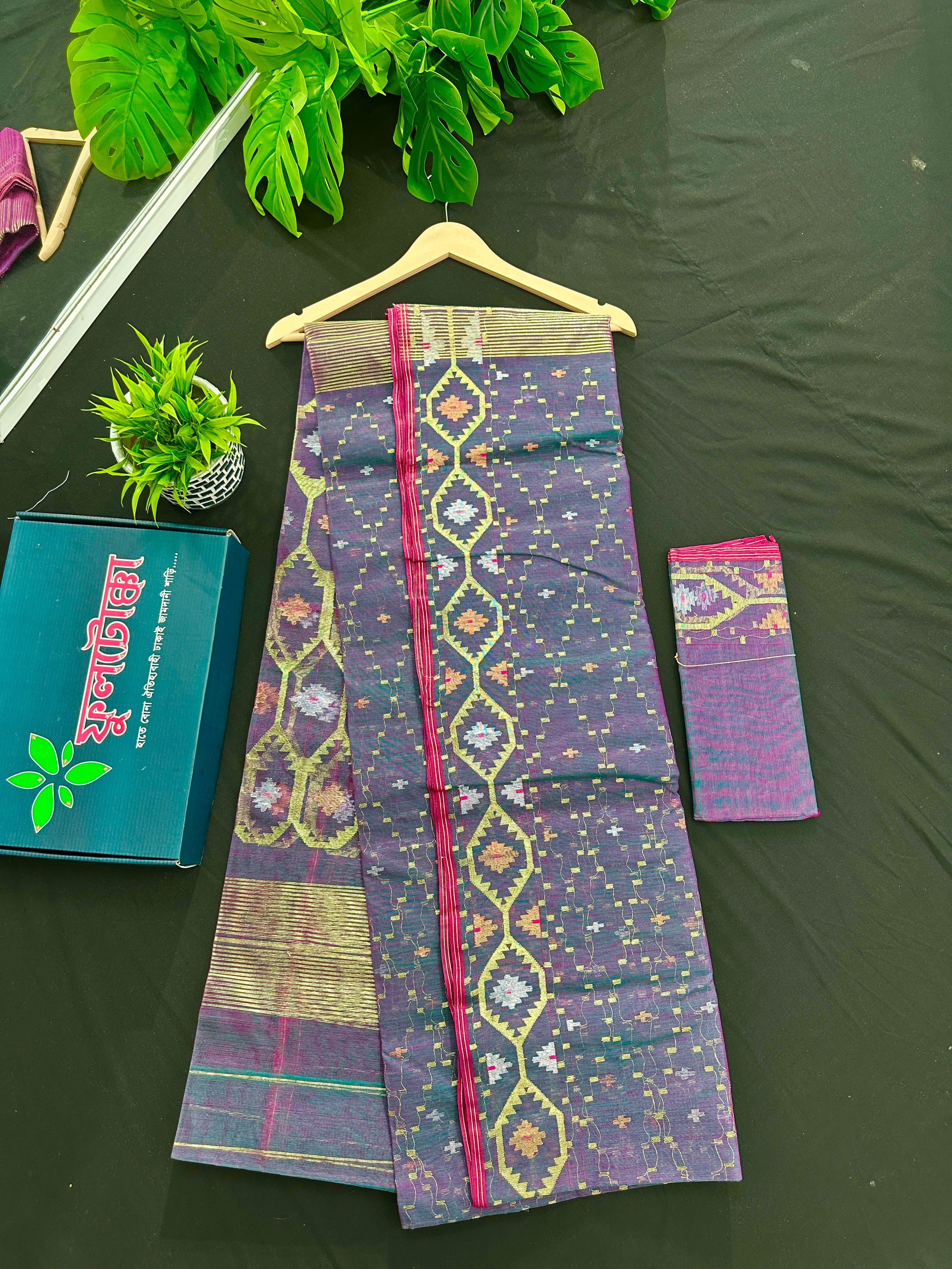 Purplish blue dual toned halfsilk jamdani saree with golden silver & copper jori work