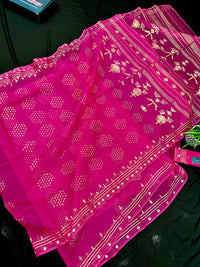 Magenta jamdani saree with golden jori work all over work and blouse piece