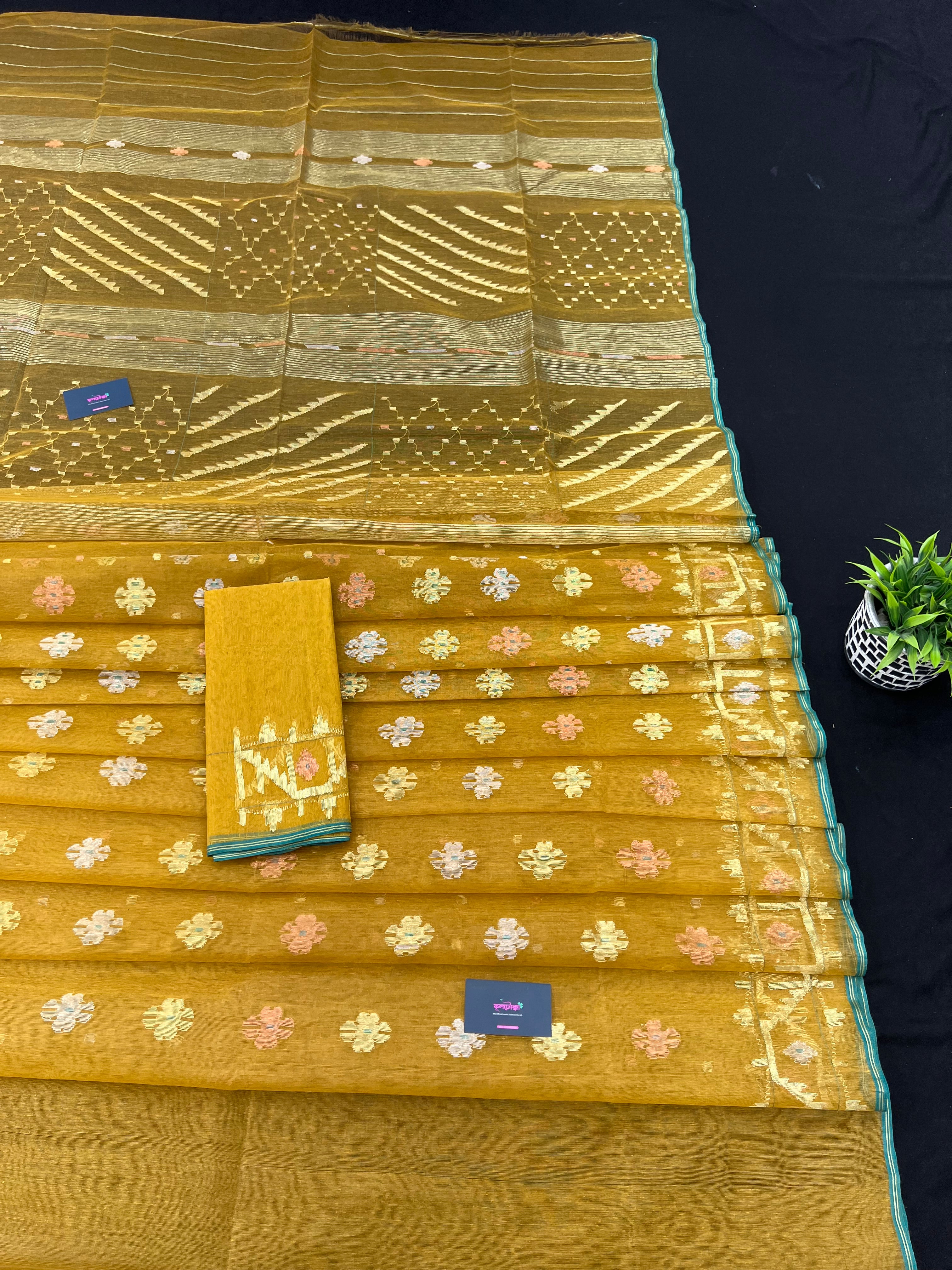 Yellow Original Handloom Dhakai Jamdani With Golden Silver & Copper Jori Work