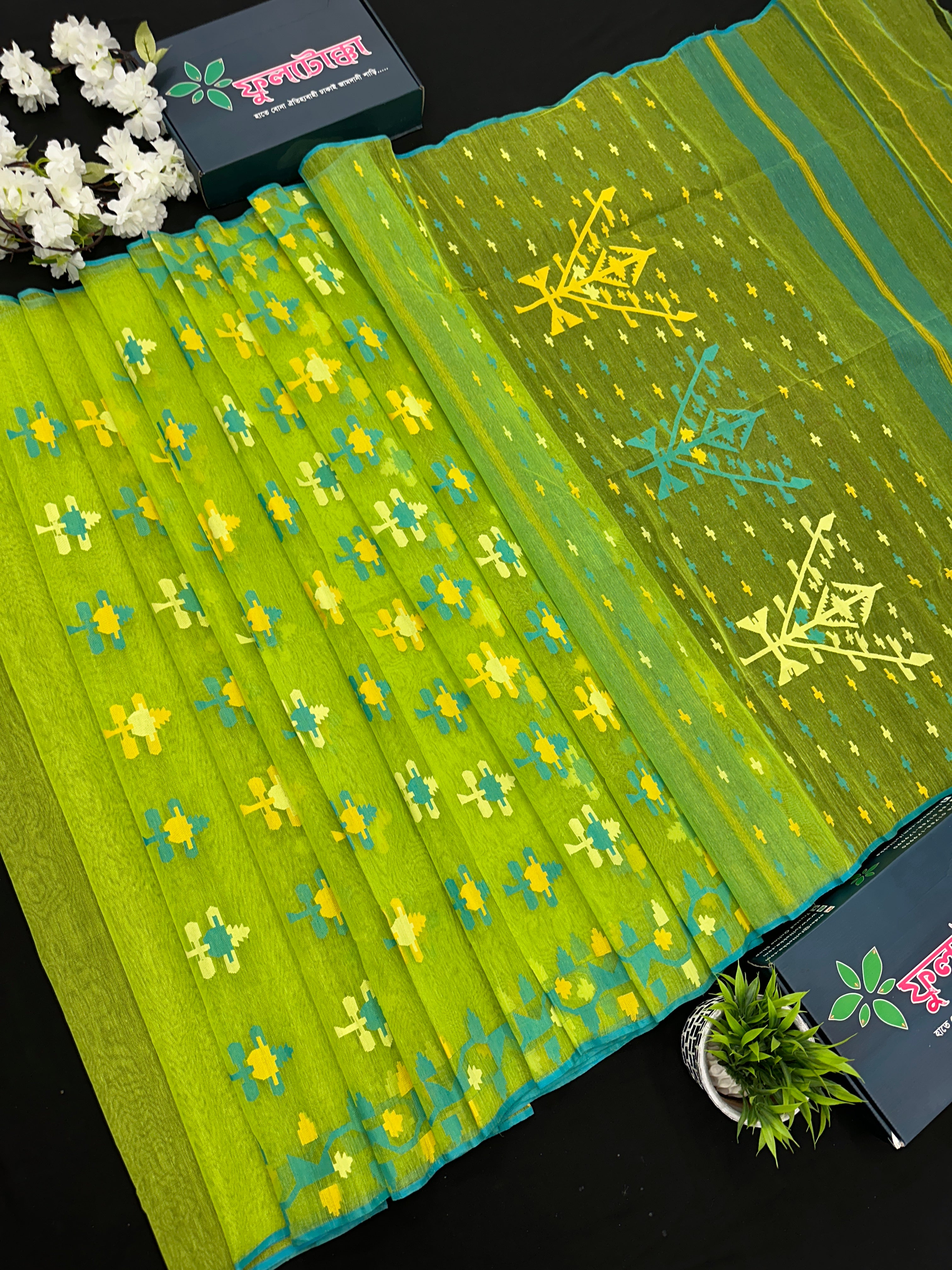 Lamon Green Original  Handloom Halfsilk Dhakai Jamdani Saree With Multiple Threads Work
