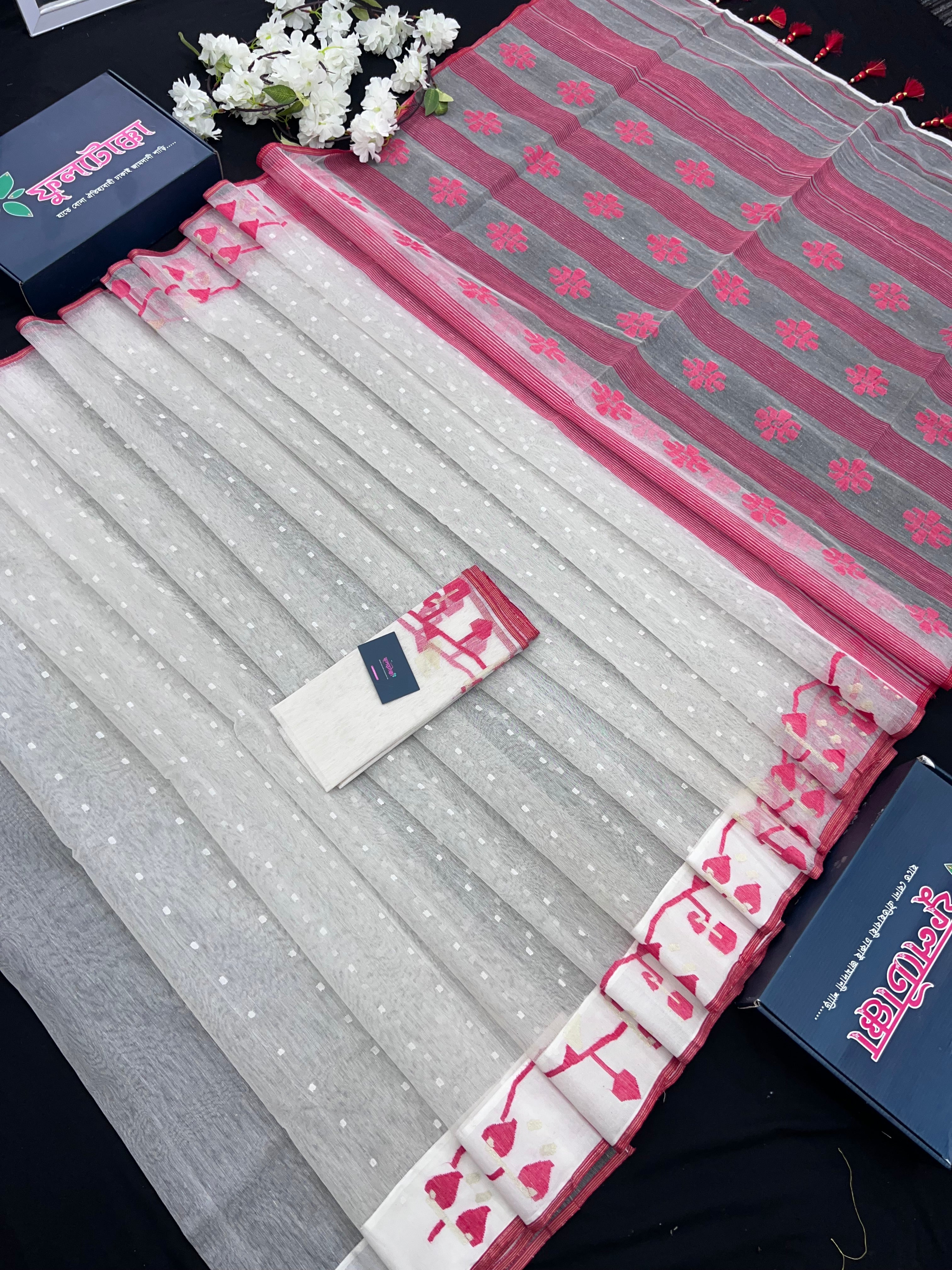 White & Red Original Handloom Cotton Dhakai Jamdani