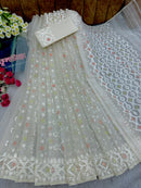 White jamdani