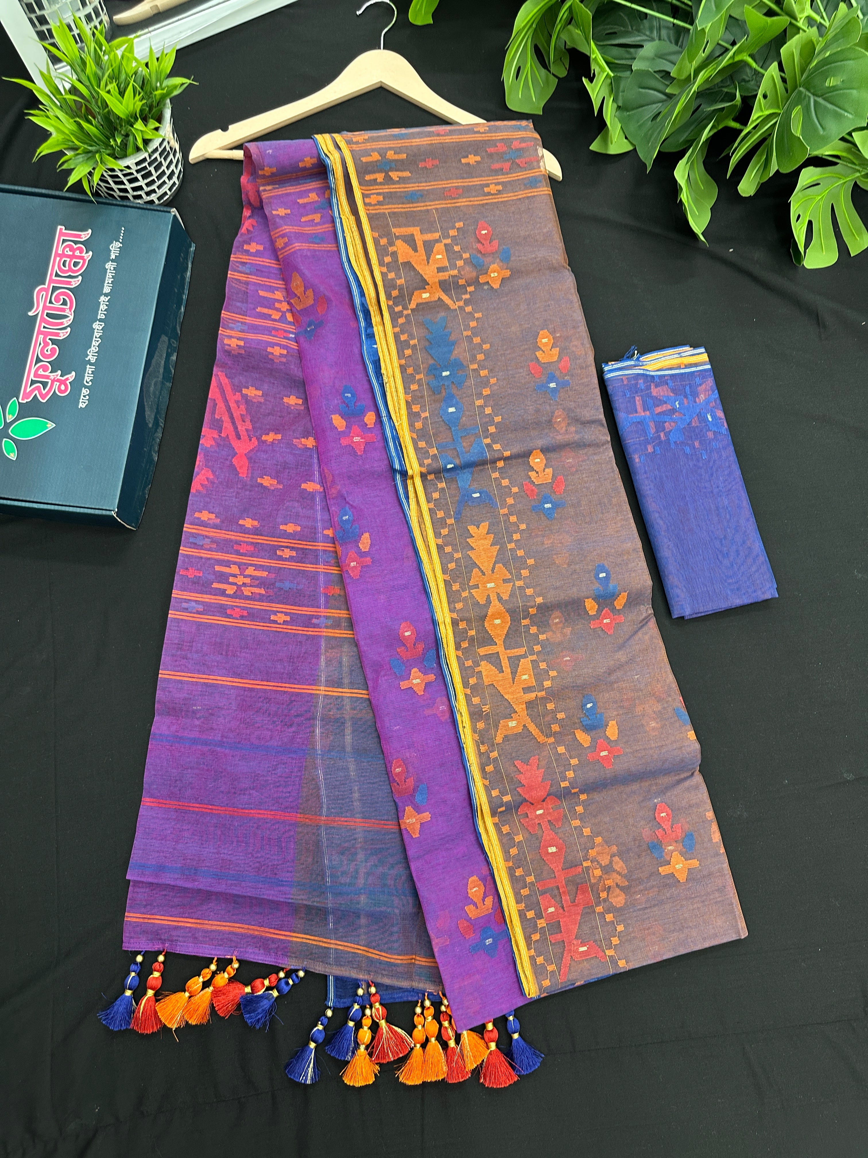 Tripple Shaded Original Handloom Halfsilk Dhakai Jamdani Saree With Multiple Threads Work