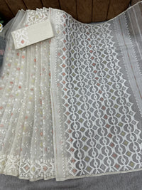 White jamdani