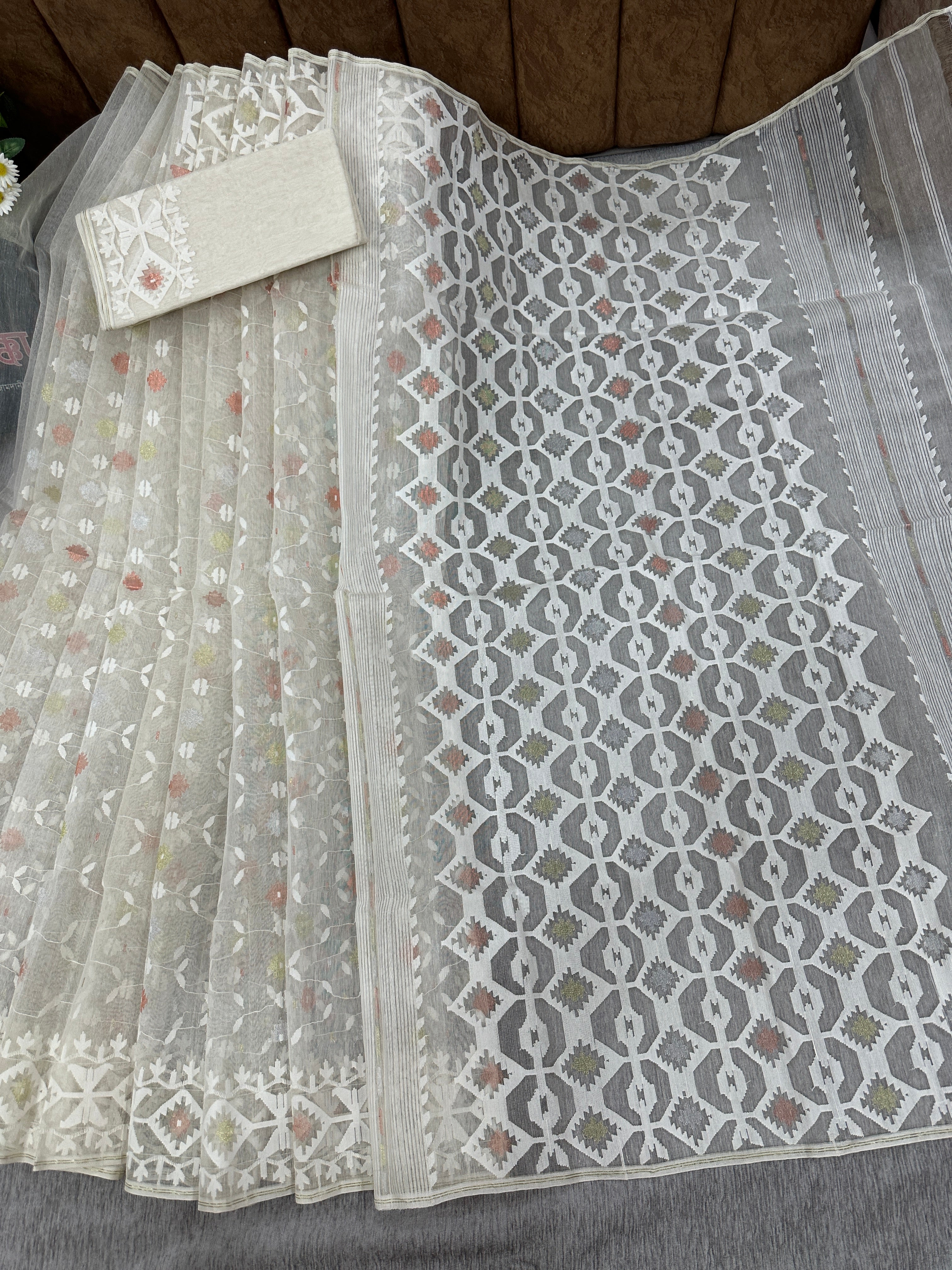 White jamdani
