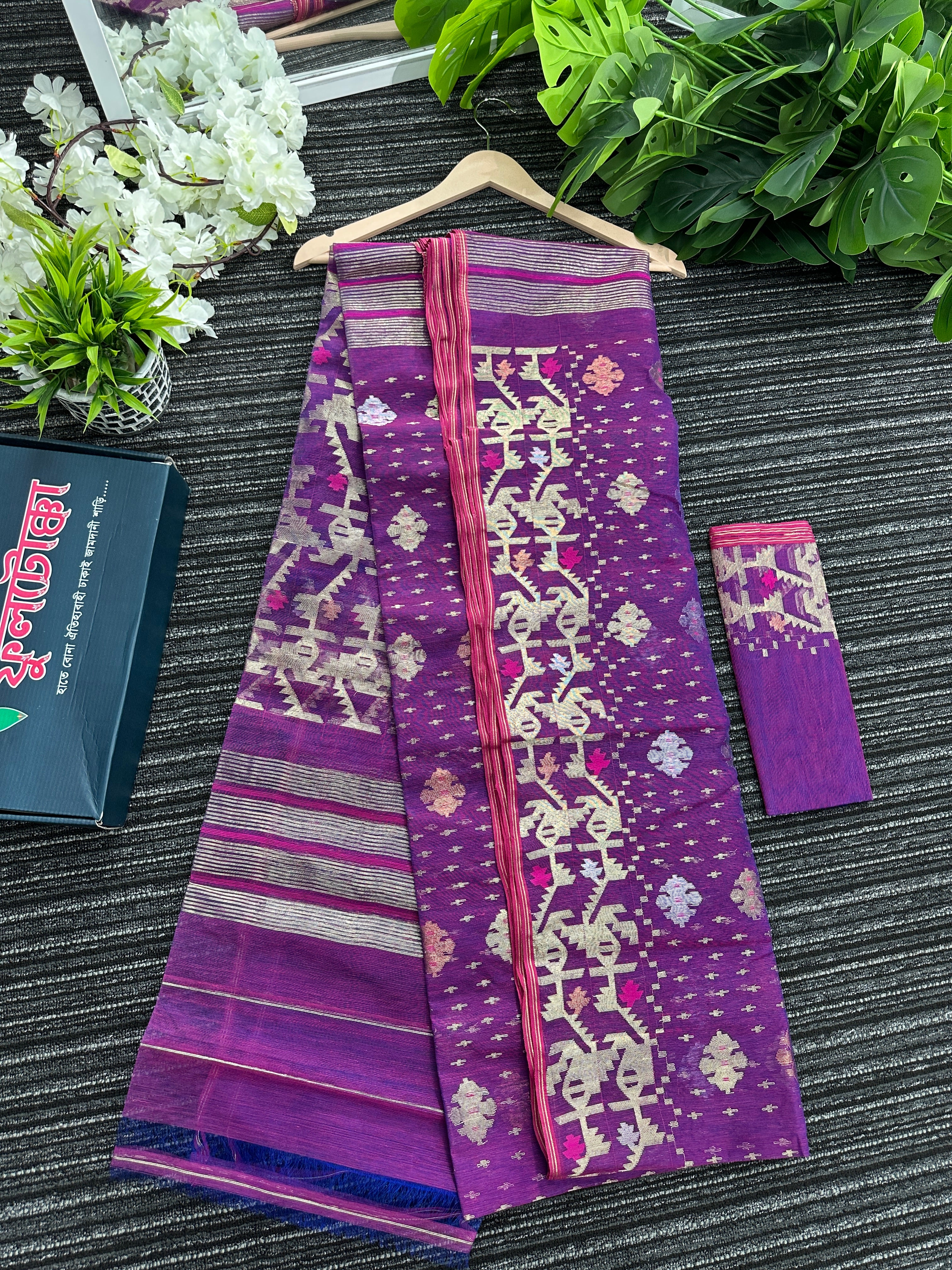 Purple dual toned halfsilk jamdani saree with golden silver & copper jori work