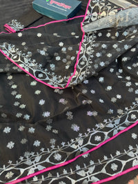 SILVERY BLACK