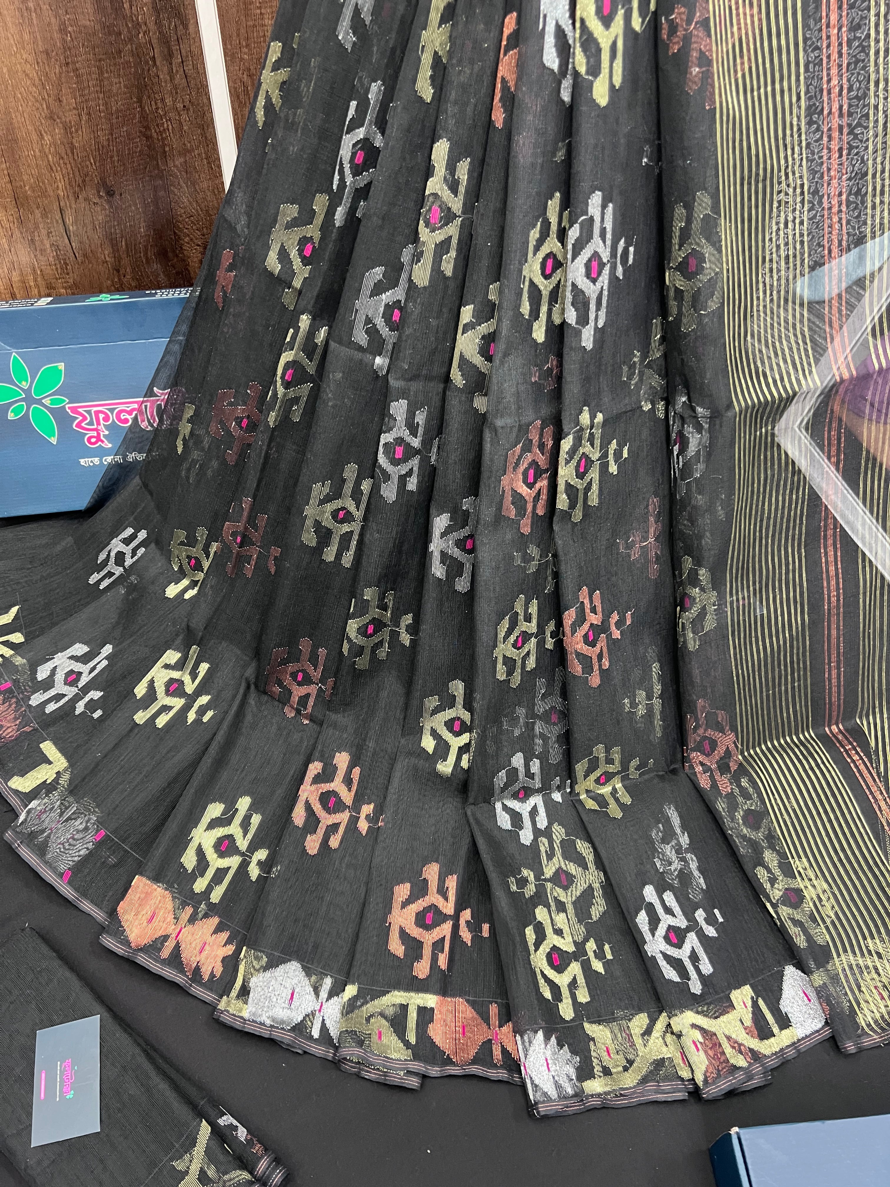 Black colour handloom halfsilk original dhakai jamdani saree with golden silver & copper jori work