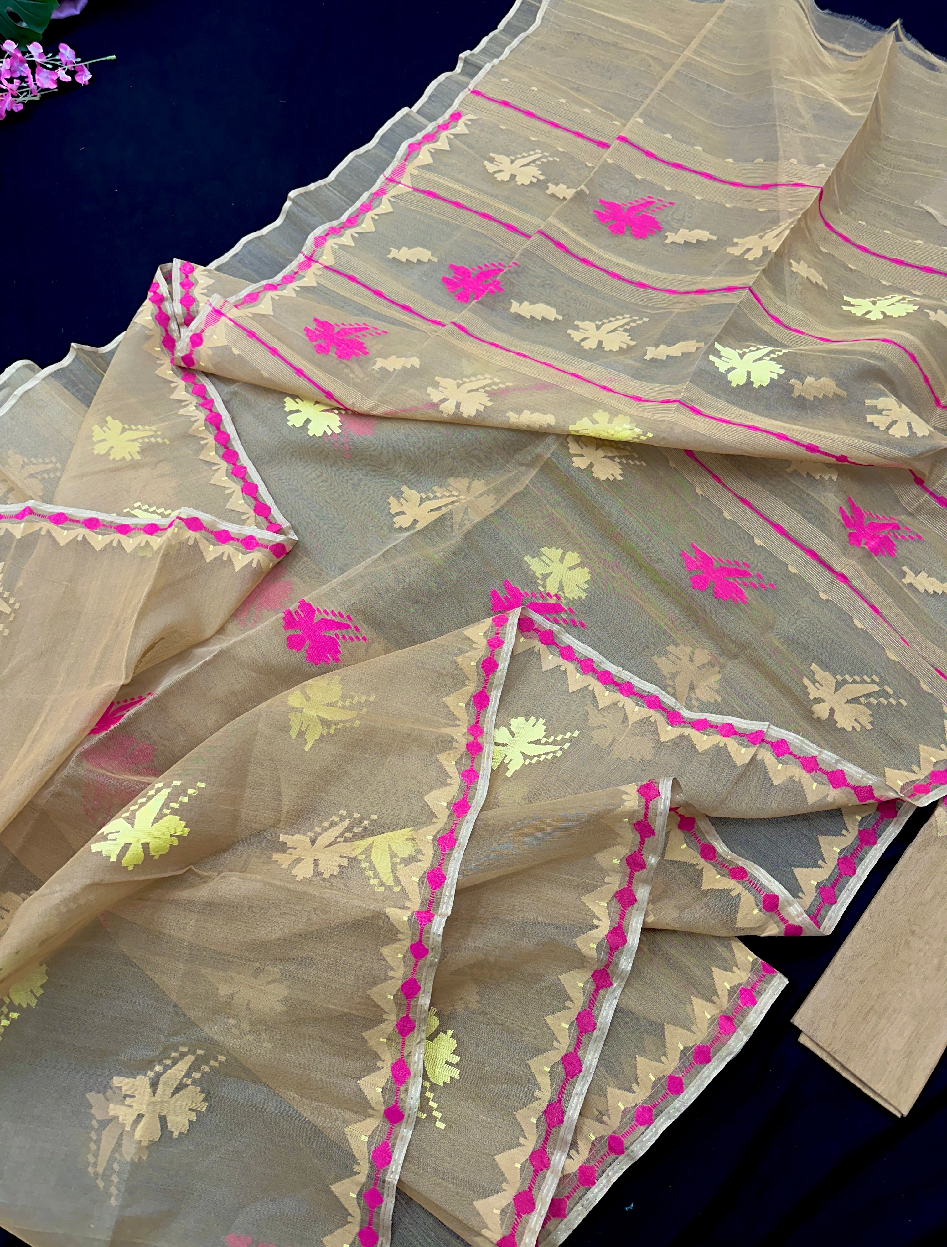 Standard Colour Handloom Original Dhakai Jamdani
