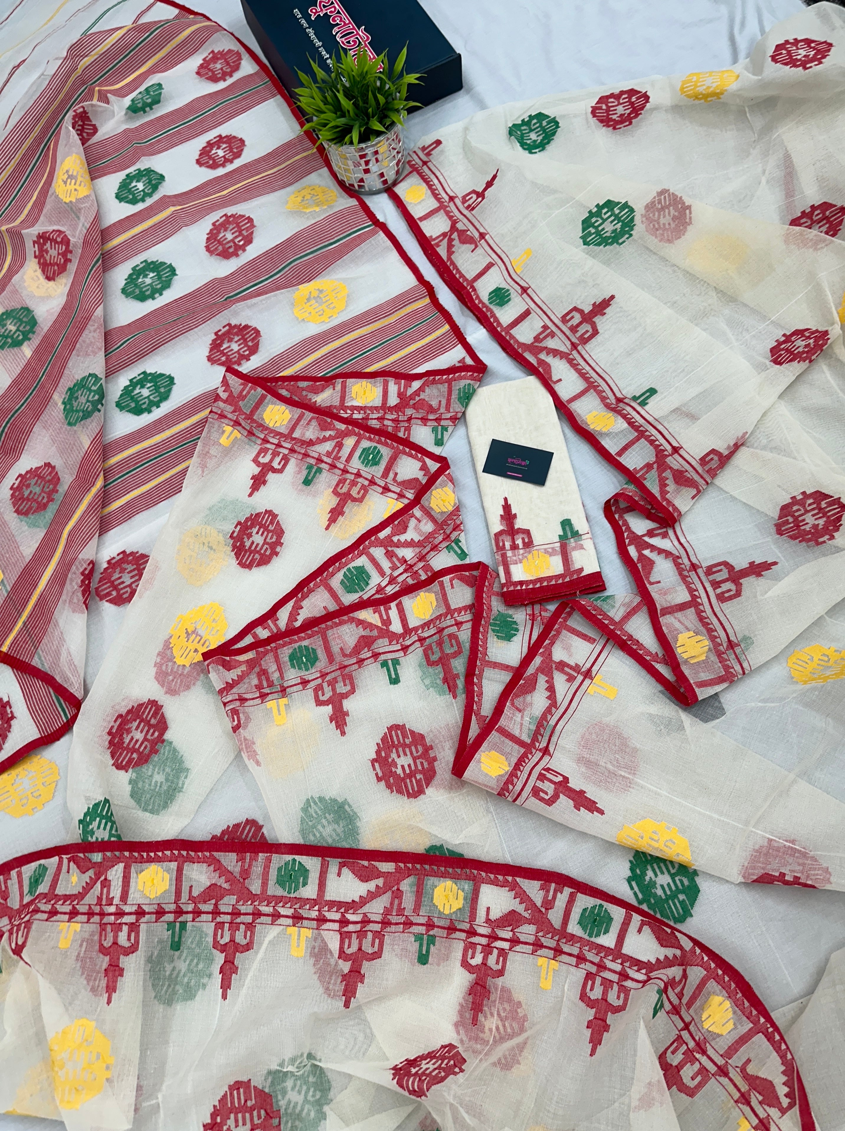White multi cotton jamdani saree