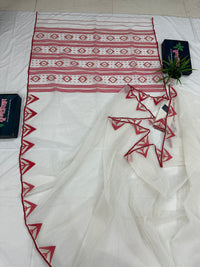 White Jamdani Saree With Red Paar.