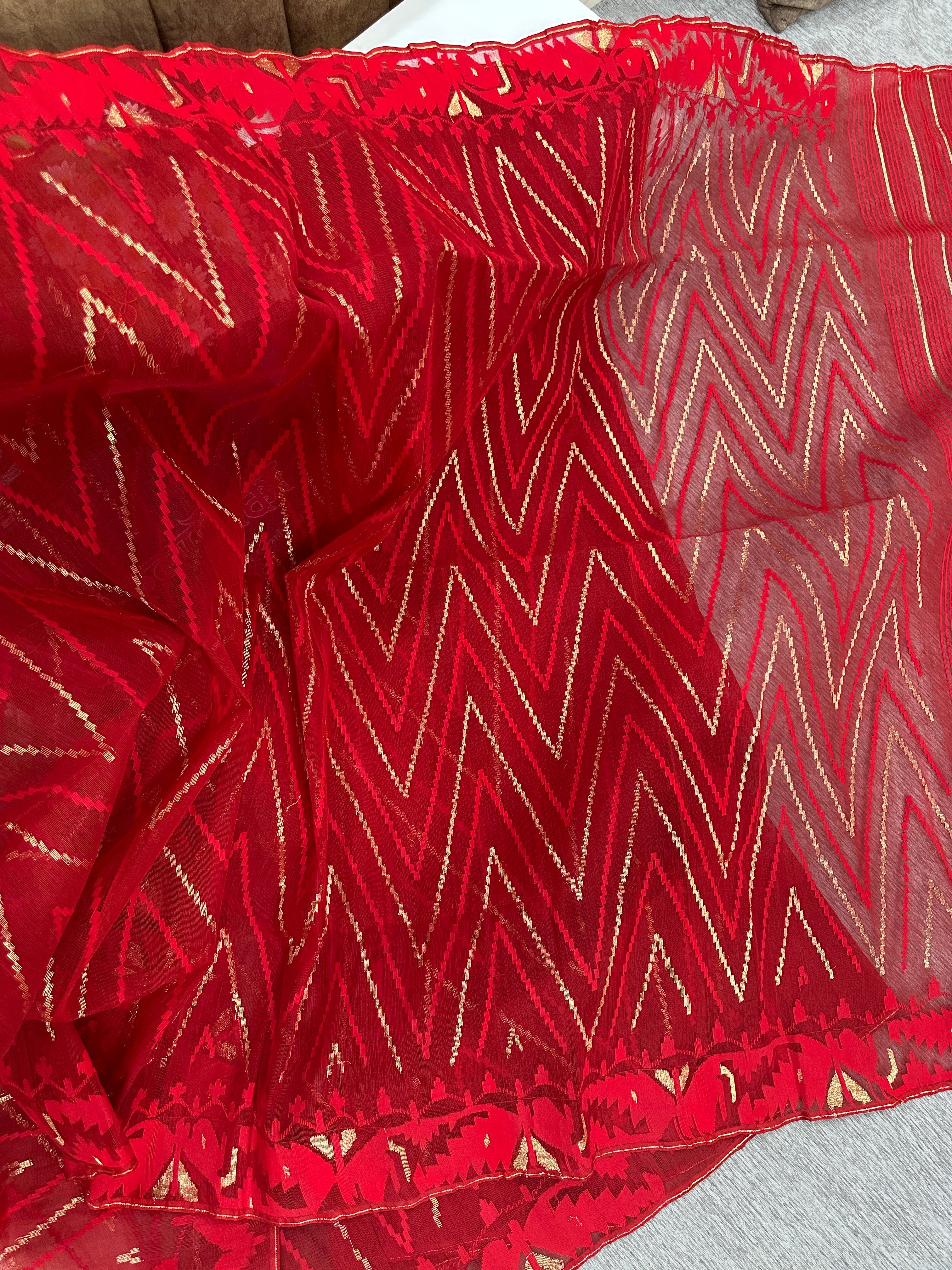 Red budget range halfsilk handloom jamdani saree with blouse piece