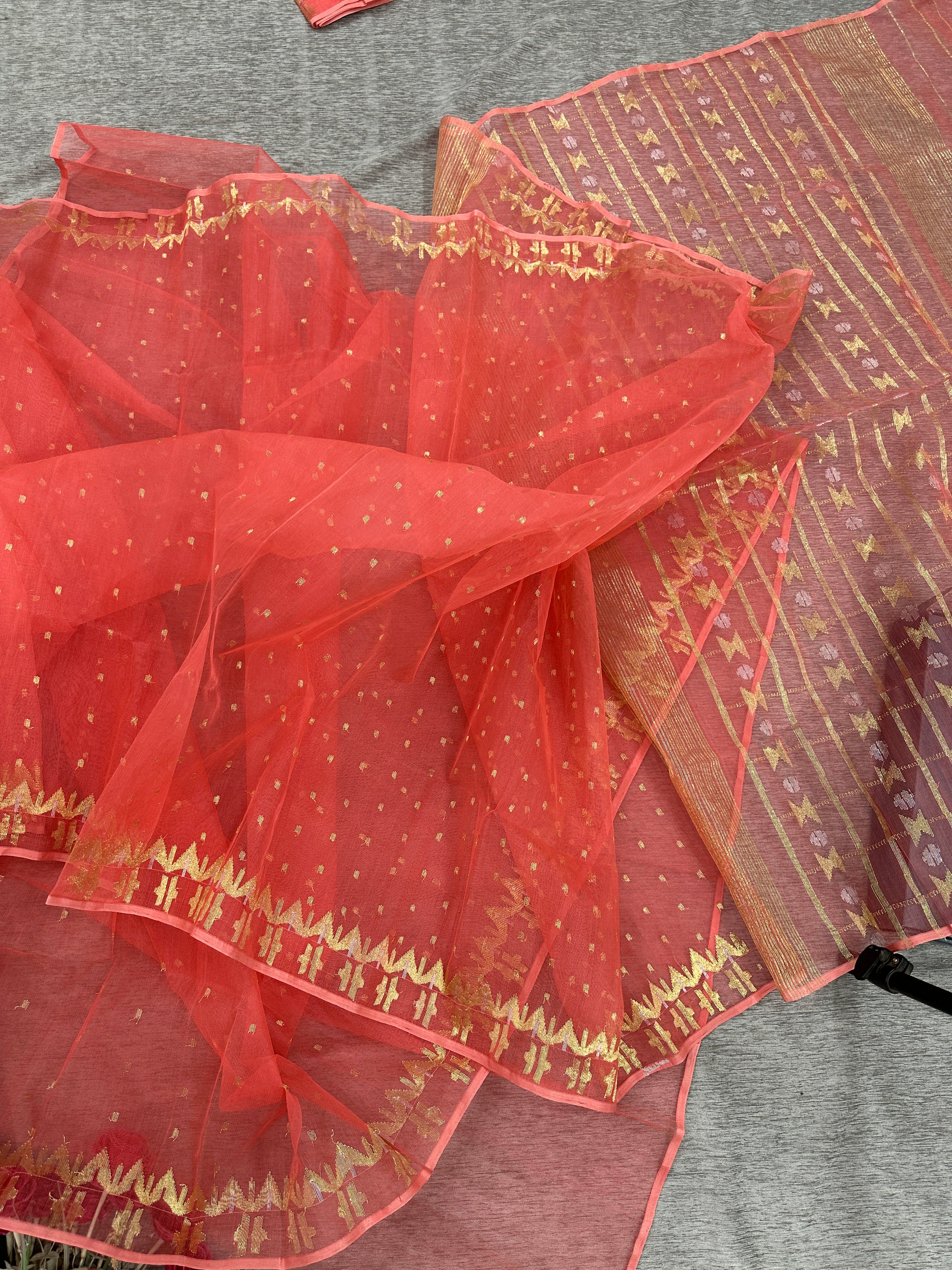 pink jamdani