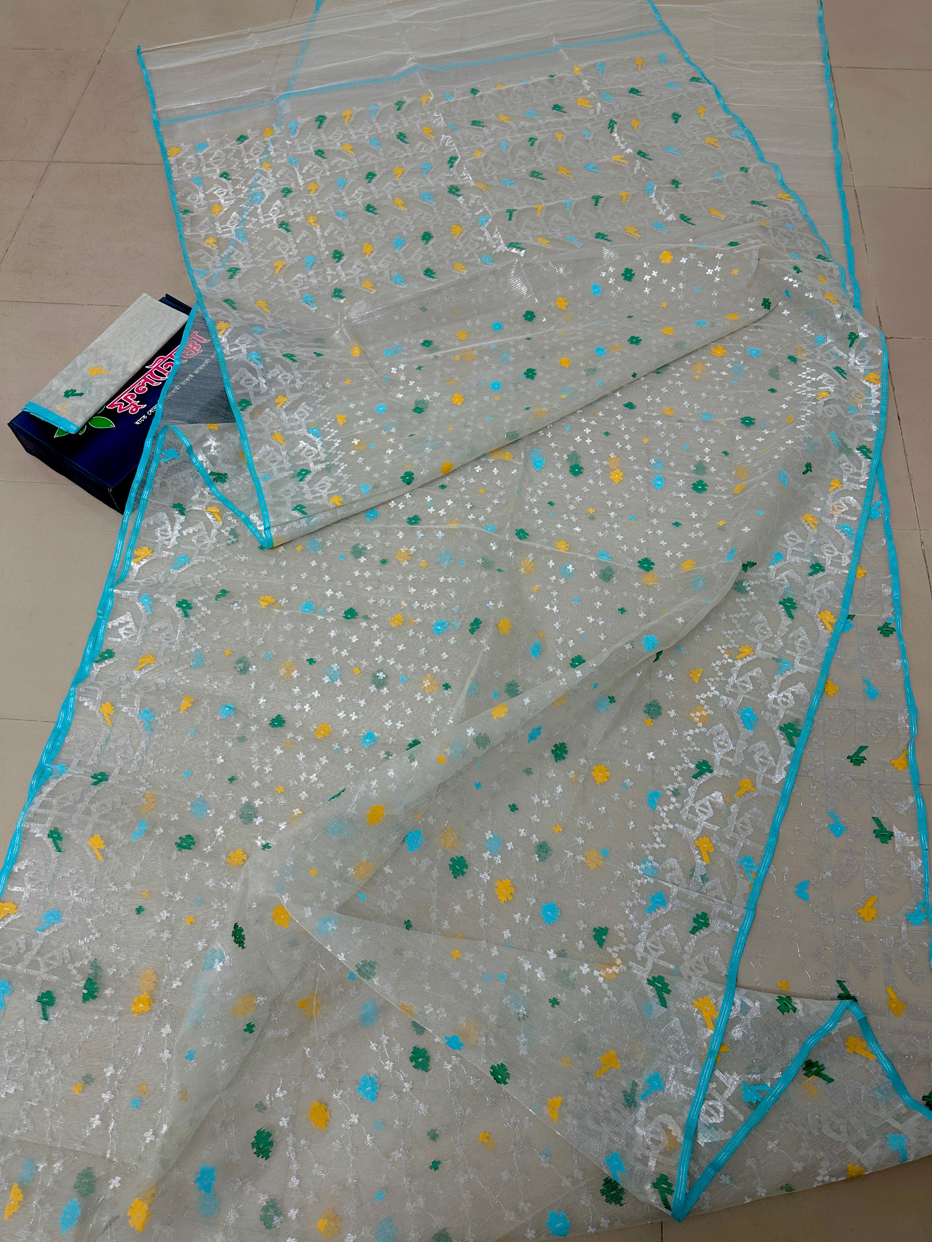 SILVERY WHITE JAMDANI